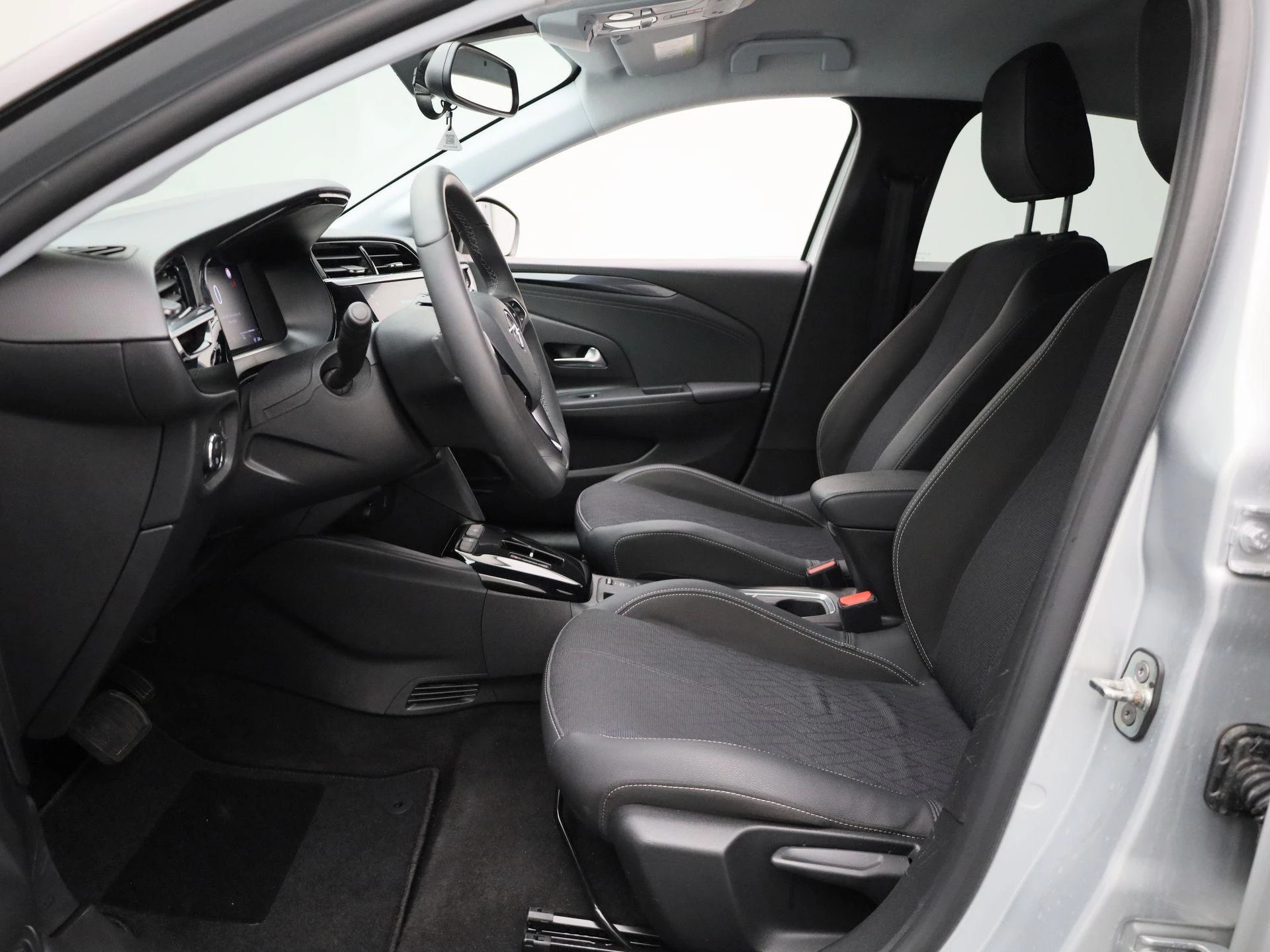 Opel-Corsa-e-image-8