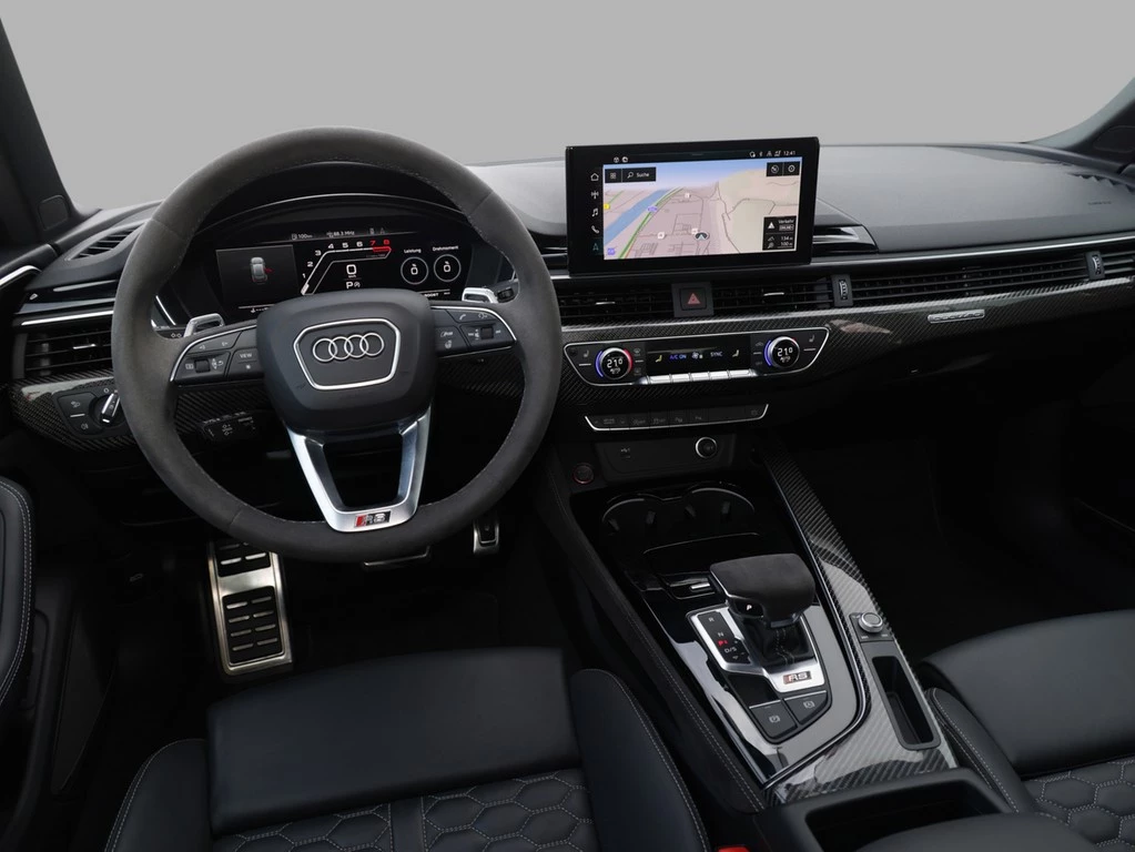 Audi RS4 Avant tiptronic