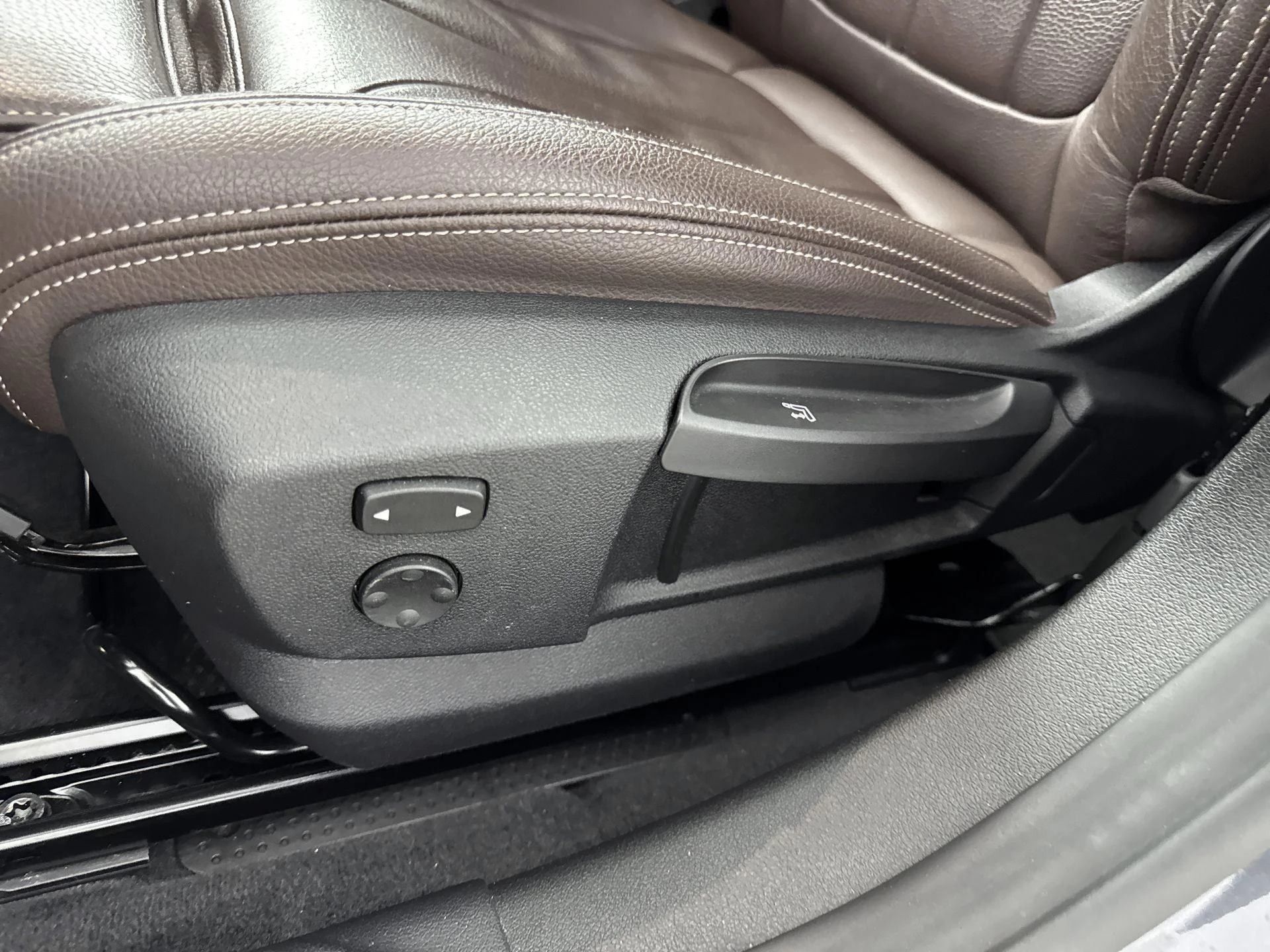 BMW-2 Serie-image-22