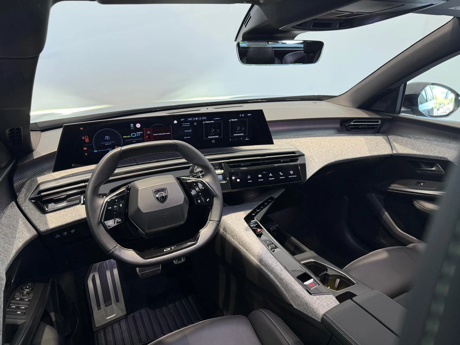 Peugeot-5008-image-19