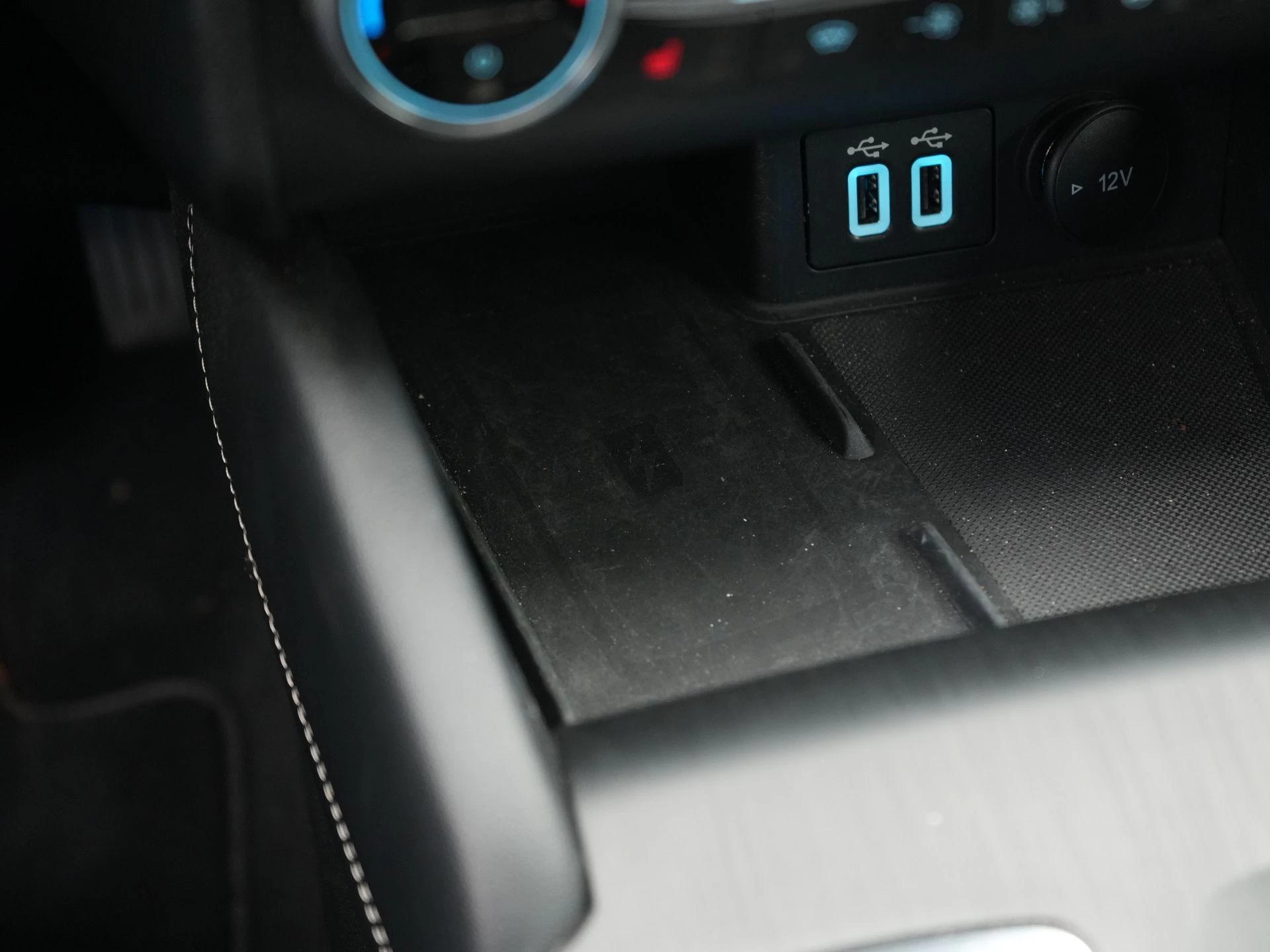 Ford-Kuga-image-23
