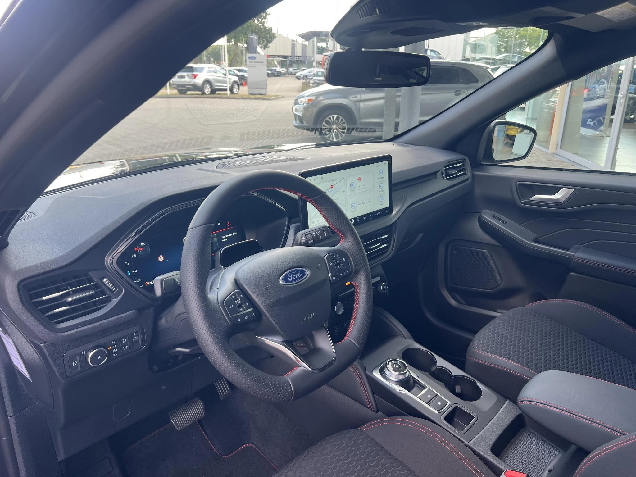Ford-Kuga-image-12
