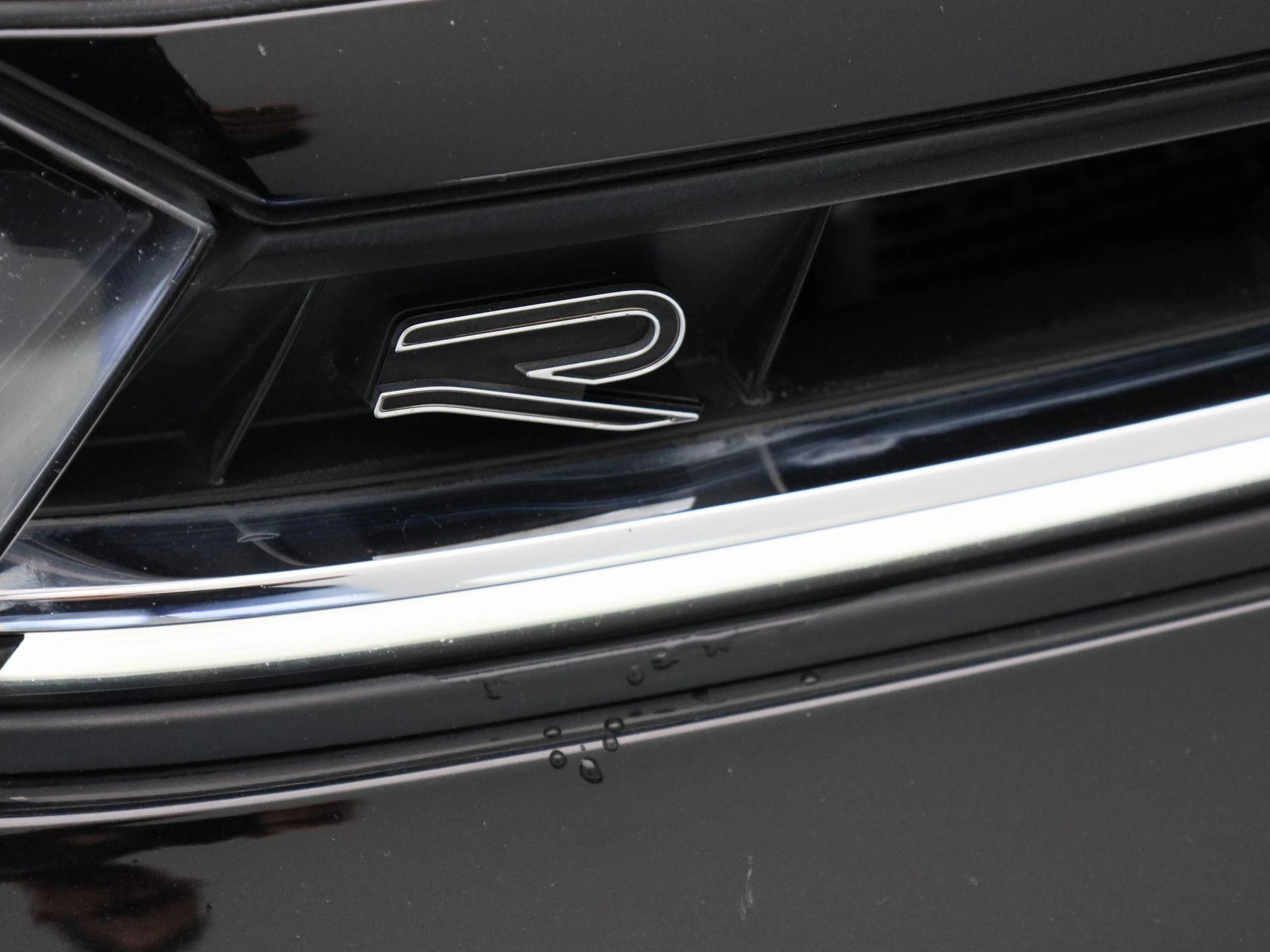Volkswagen-Polo-image-34