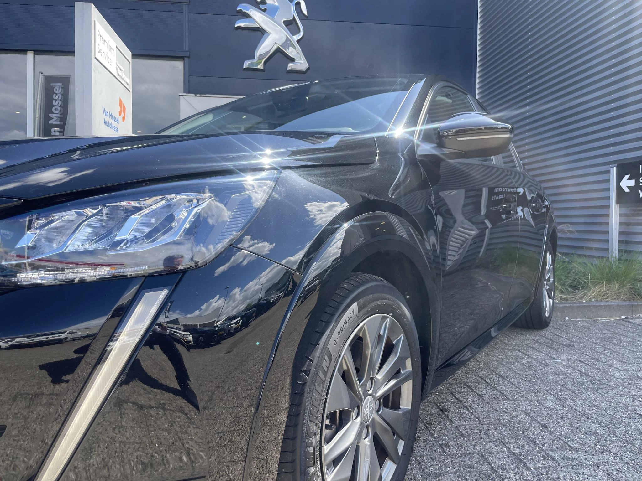 Peugeot e-208 EV Active Pack 50 kWh
