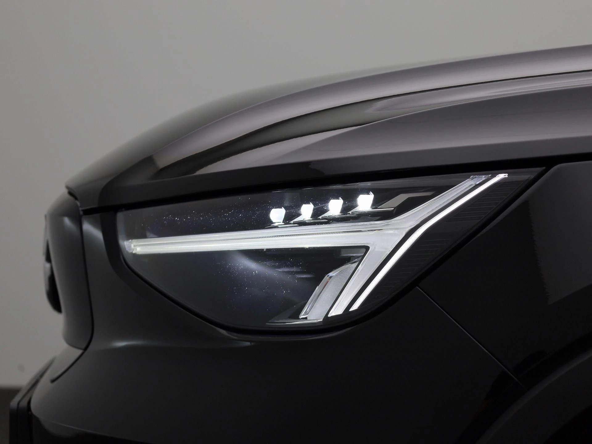 Volvo-XC40-image-14
