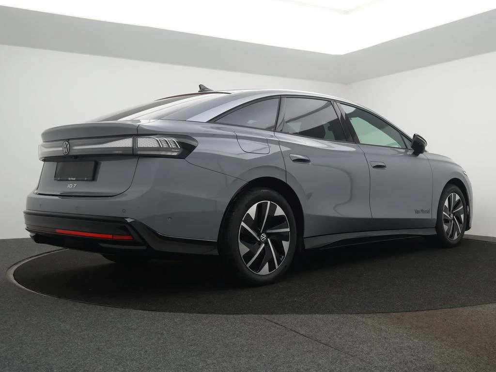 Volkswagen ID.7 Pro Business Premium 77kWh (286 pk) / DEMO