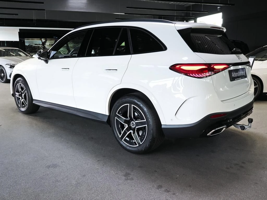 Mercedes-Benz-GLC 200 d-image-4