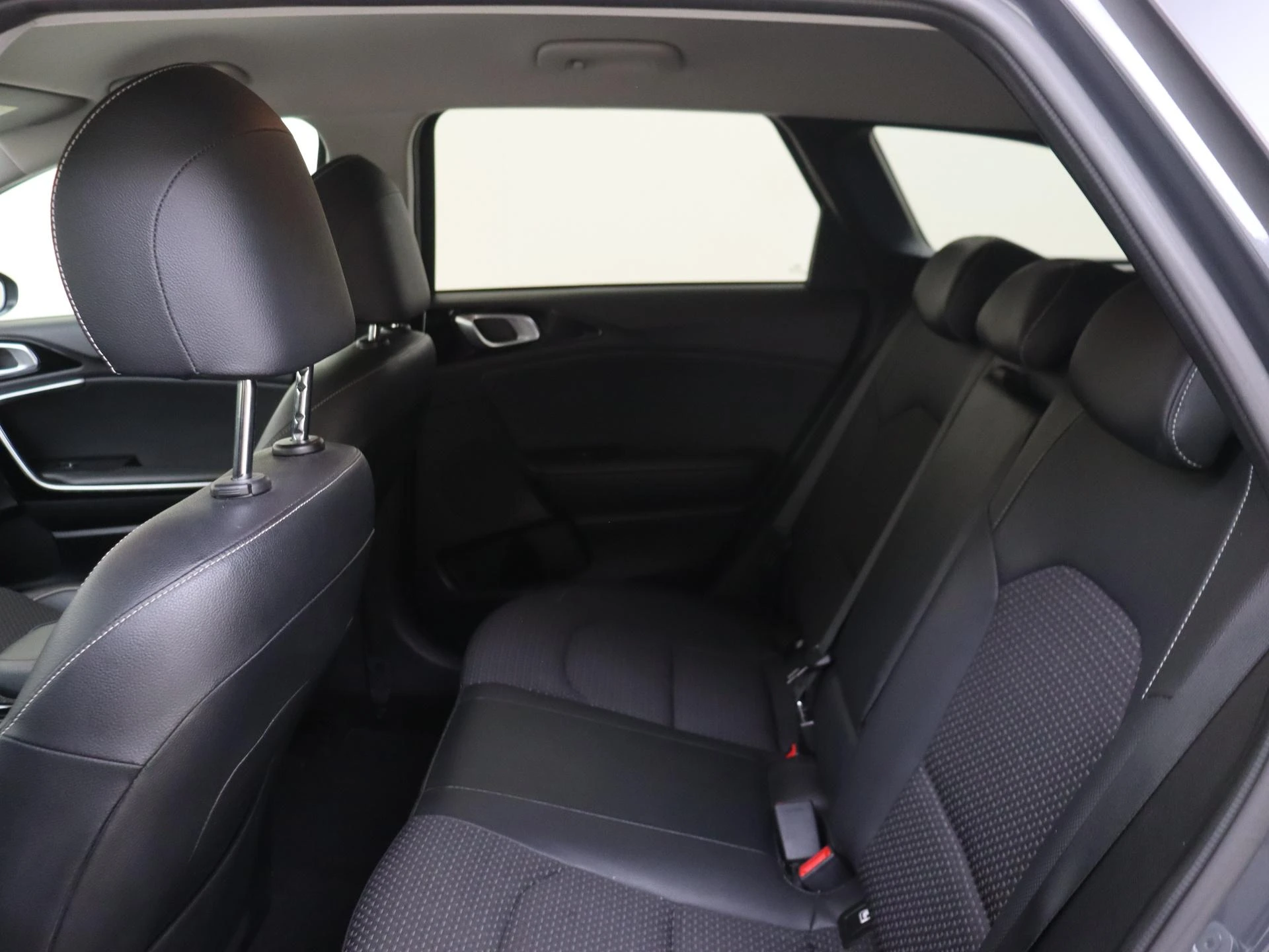 Kia-Ceed Sportswagon-image-15