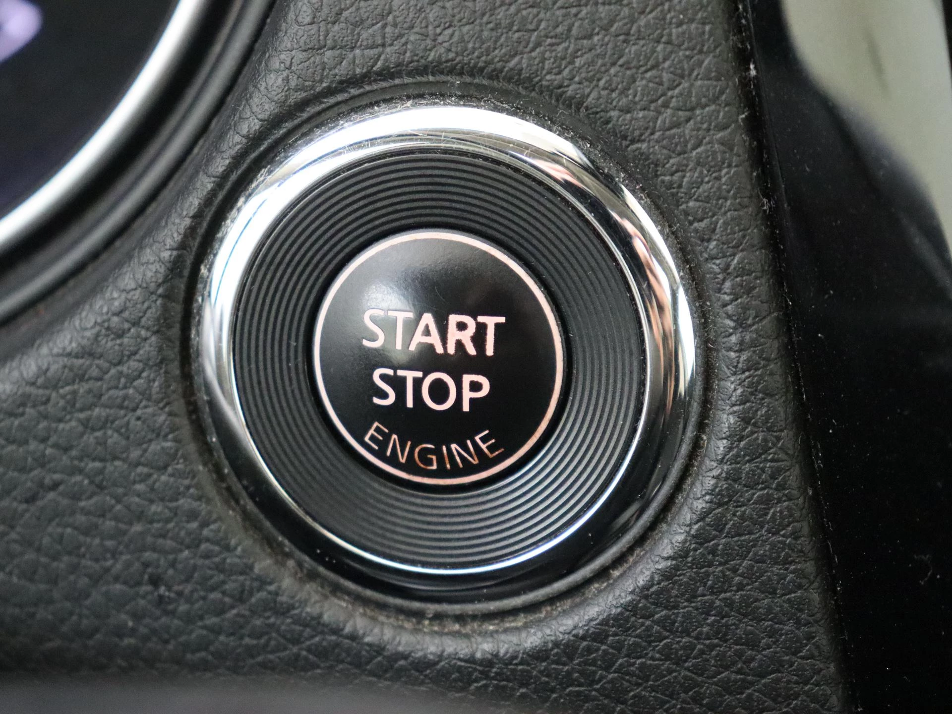 Nissan QASHQAI 1.3 DIG-T Design Edition