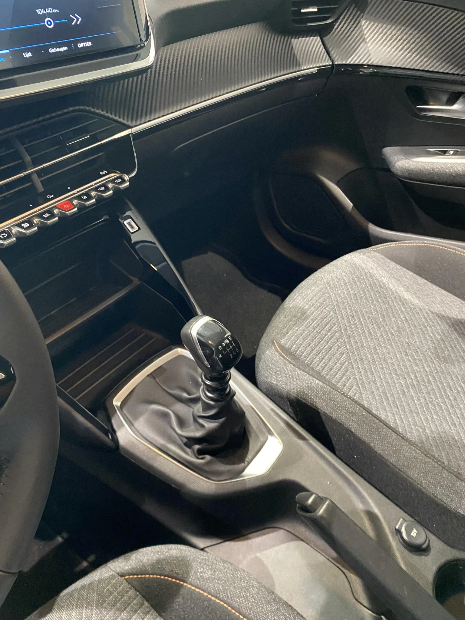 Peugeot 208 1.2 Style 100