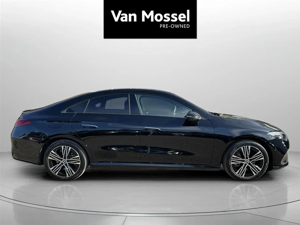Mercedes-Benz-CLA-image-3