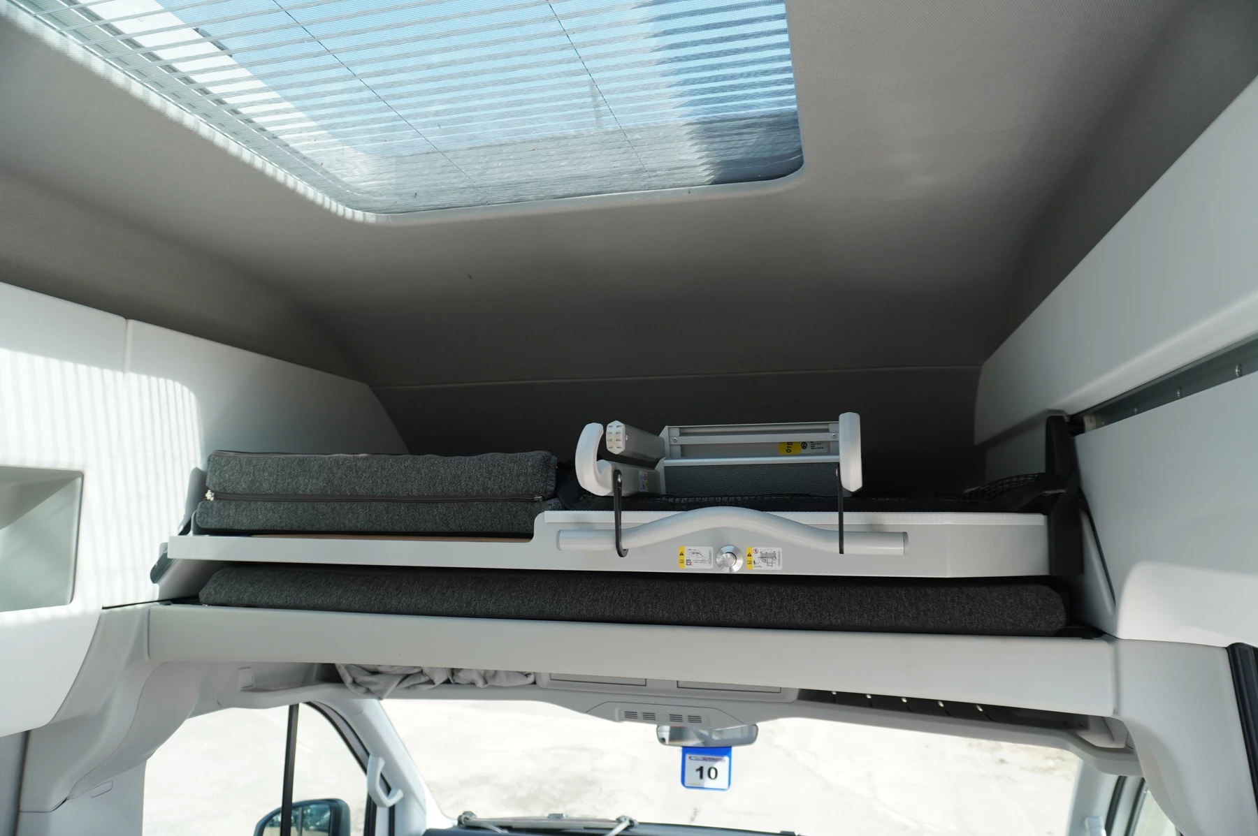Volkswagen-California-image-14