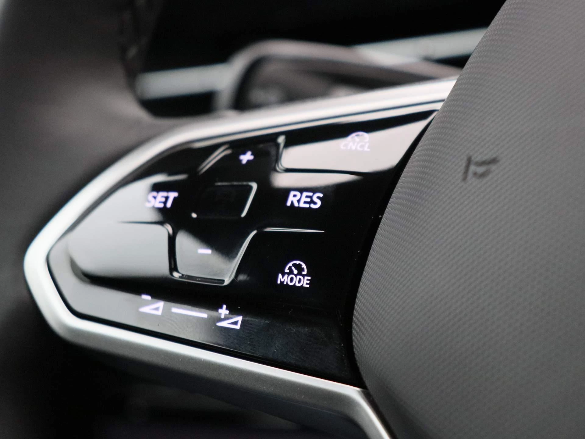 Volkswagen-ID.7-image-16