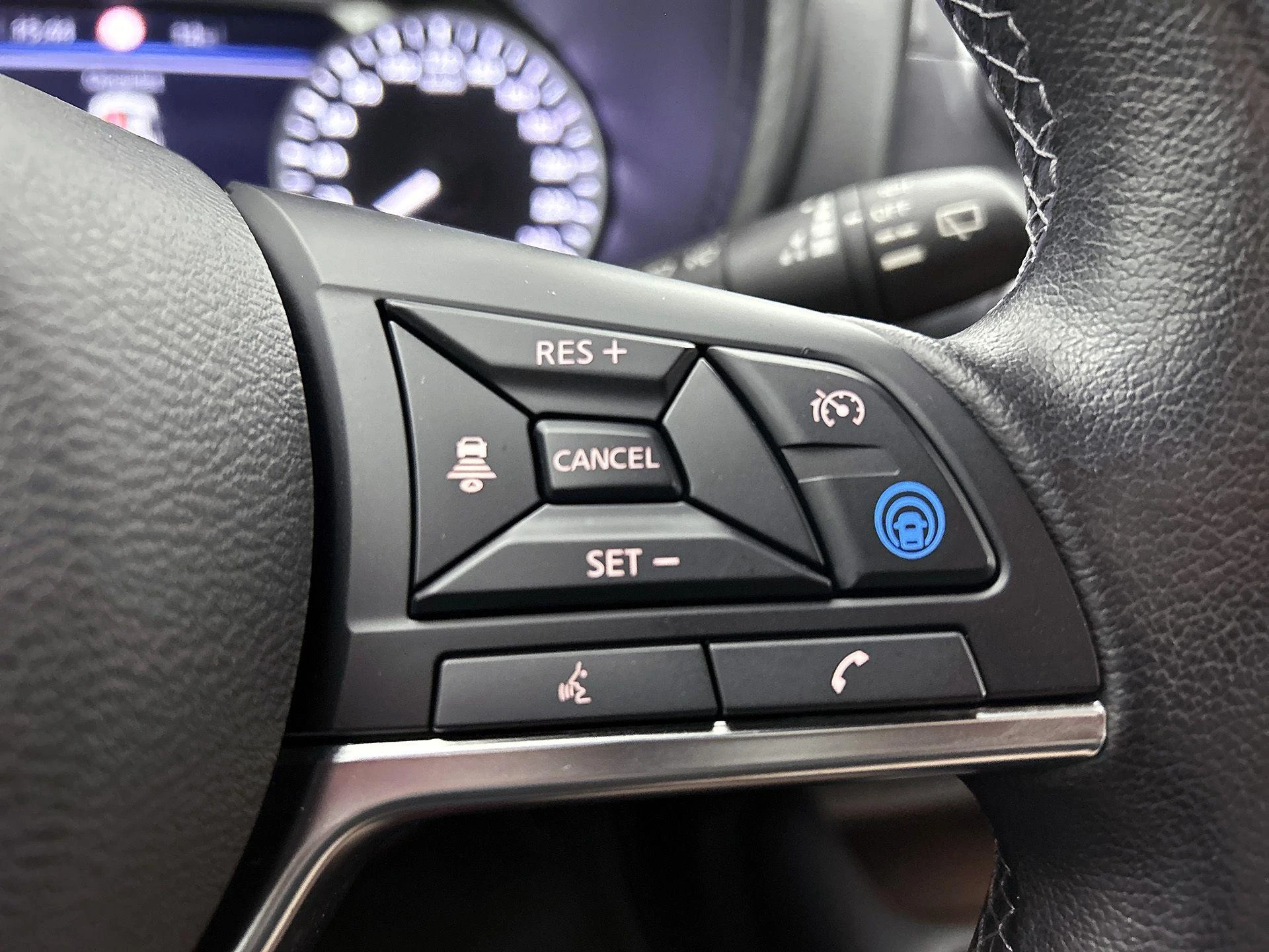 Nissan-Juke-image-5