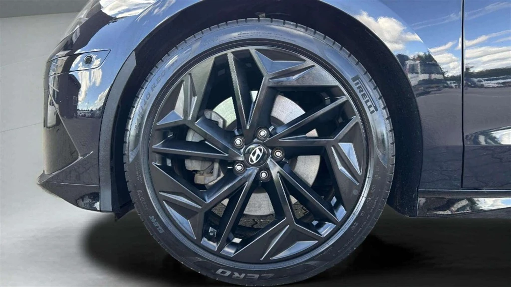 Hyundai-IONIQ 6-image-8