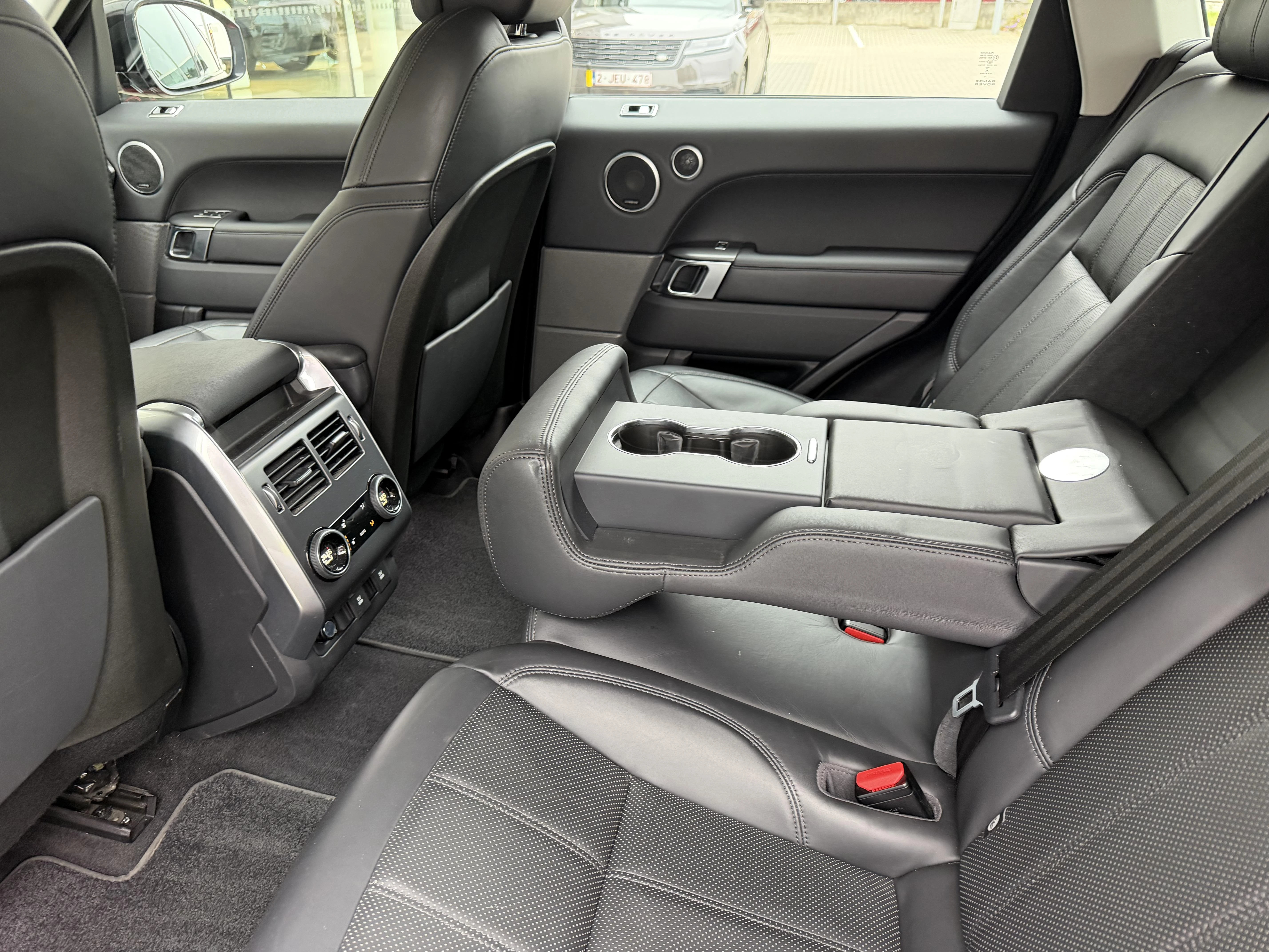 Land Rover-Range Rover Sport-image-13