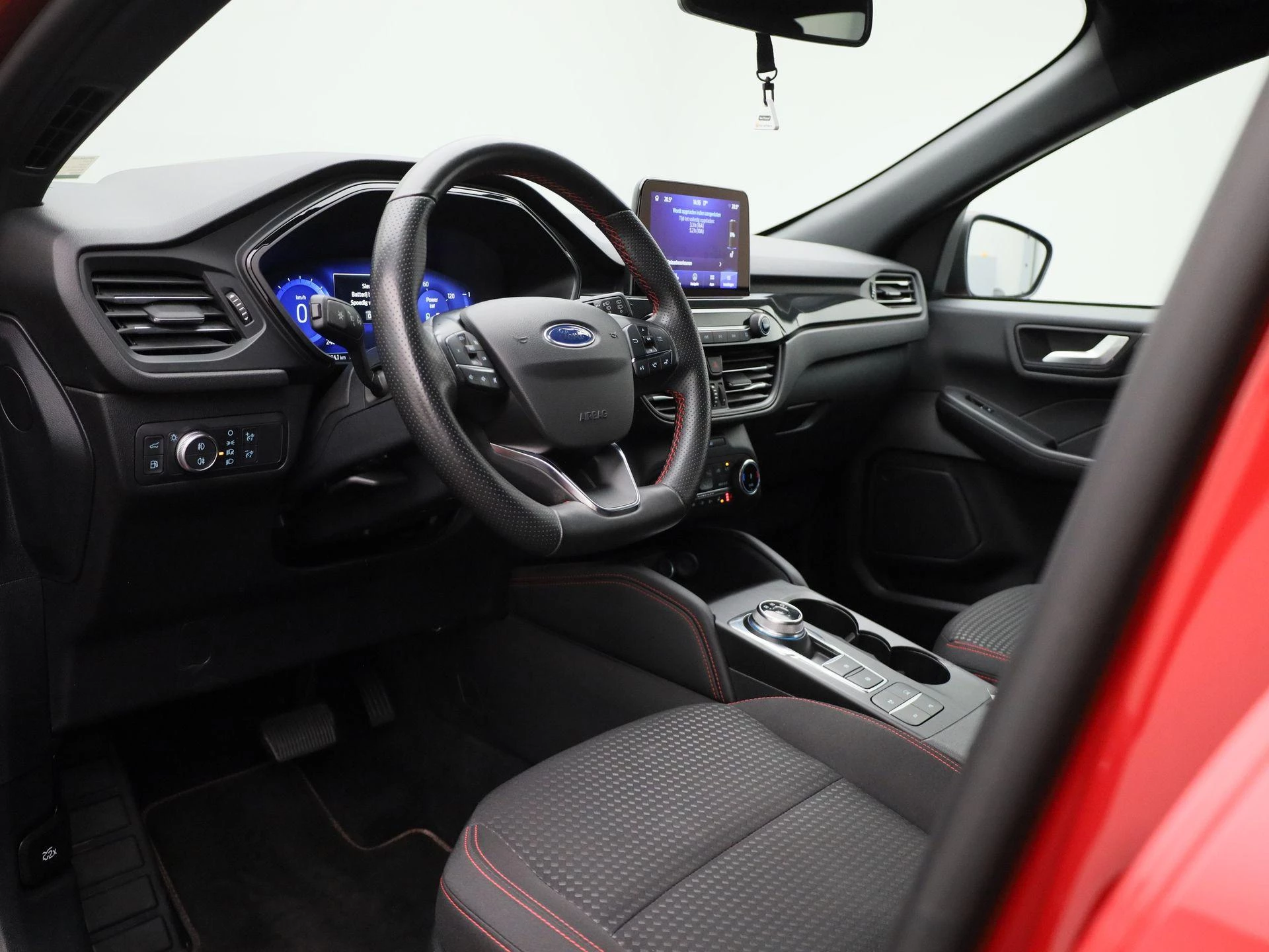 Ford-Kuga-image-31