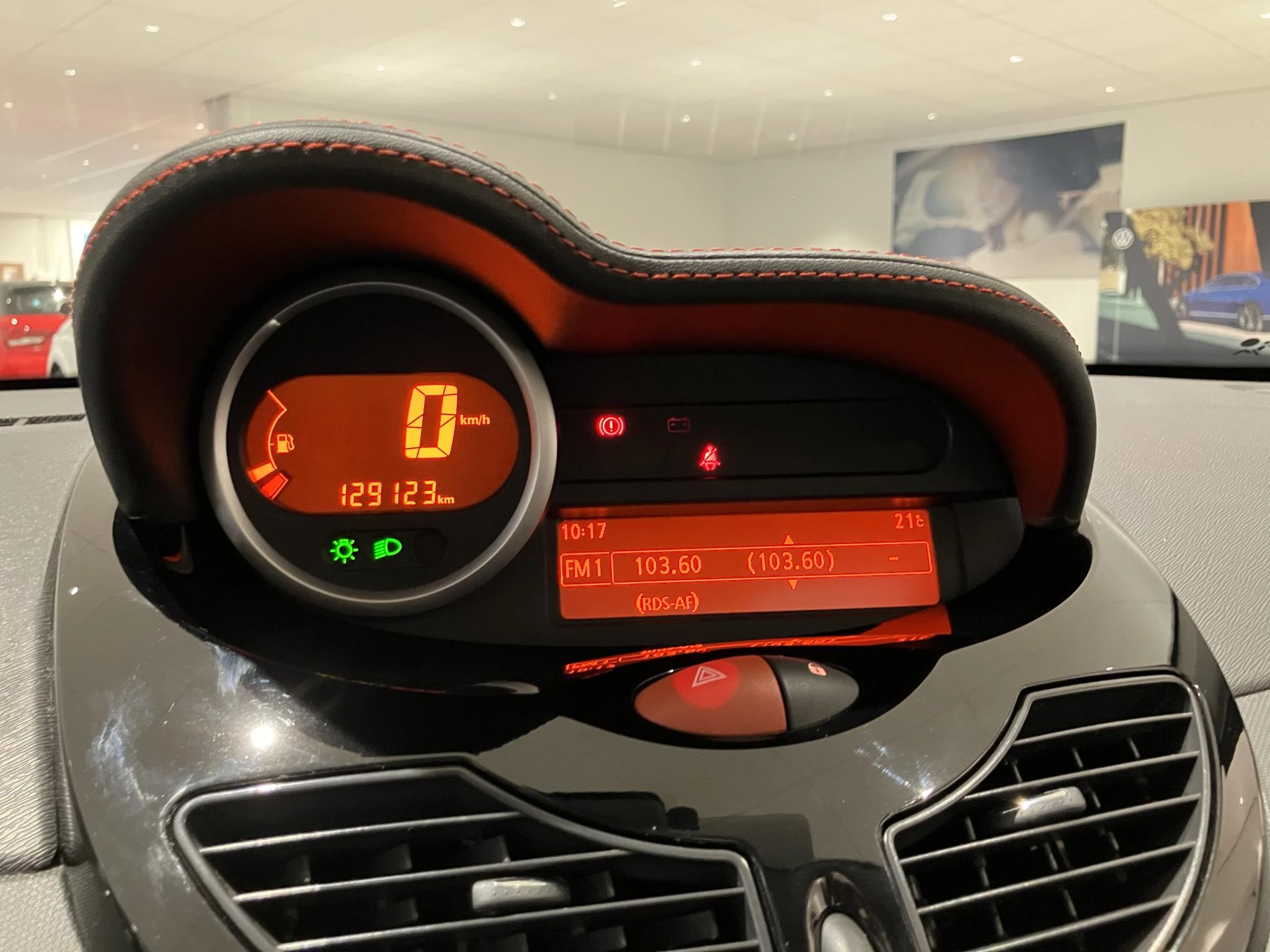 Renault-Twingo-image-16