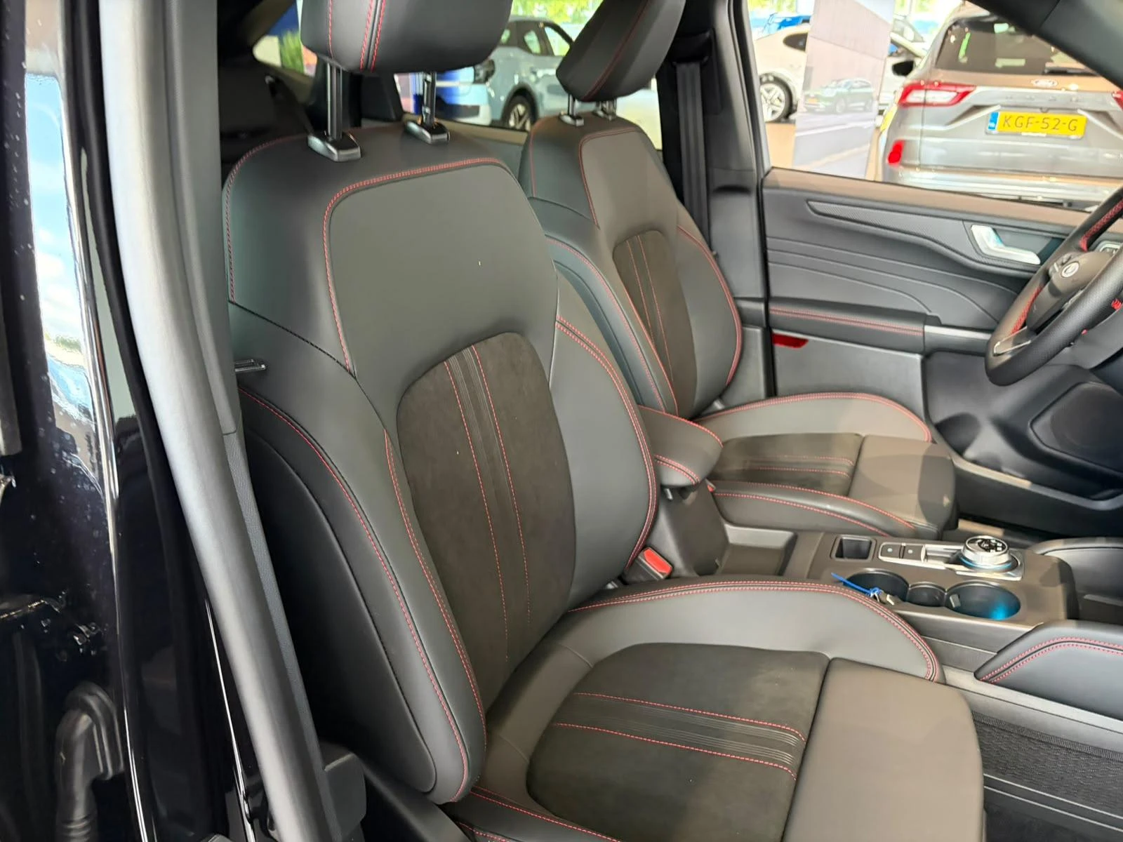 Ford Kuga 2.5 PHEV ST-Line X
