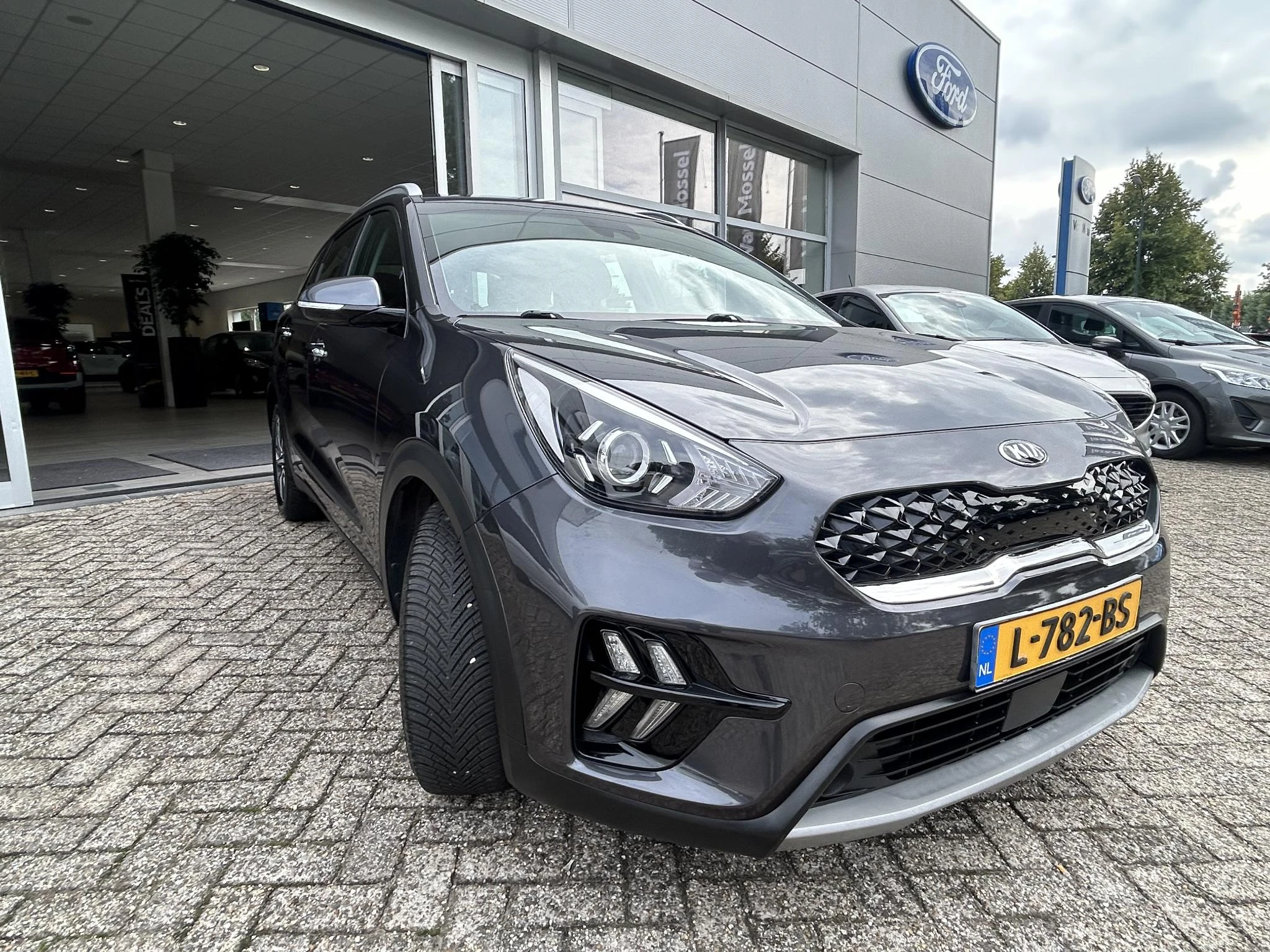 Kia-Niro-image-6