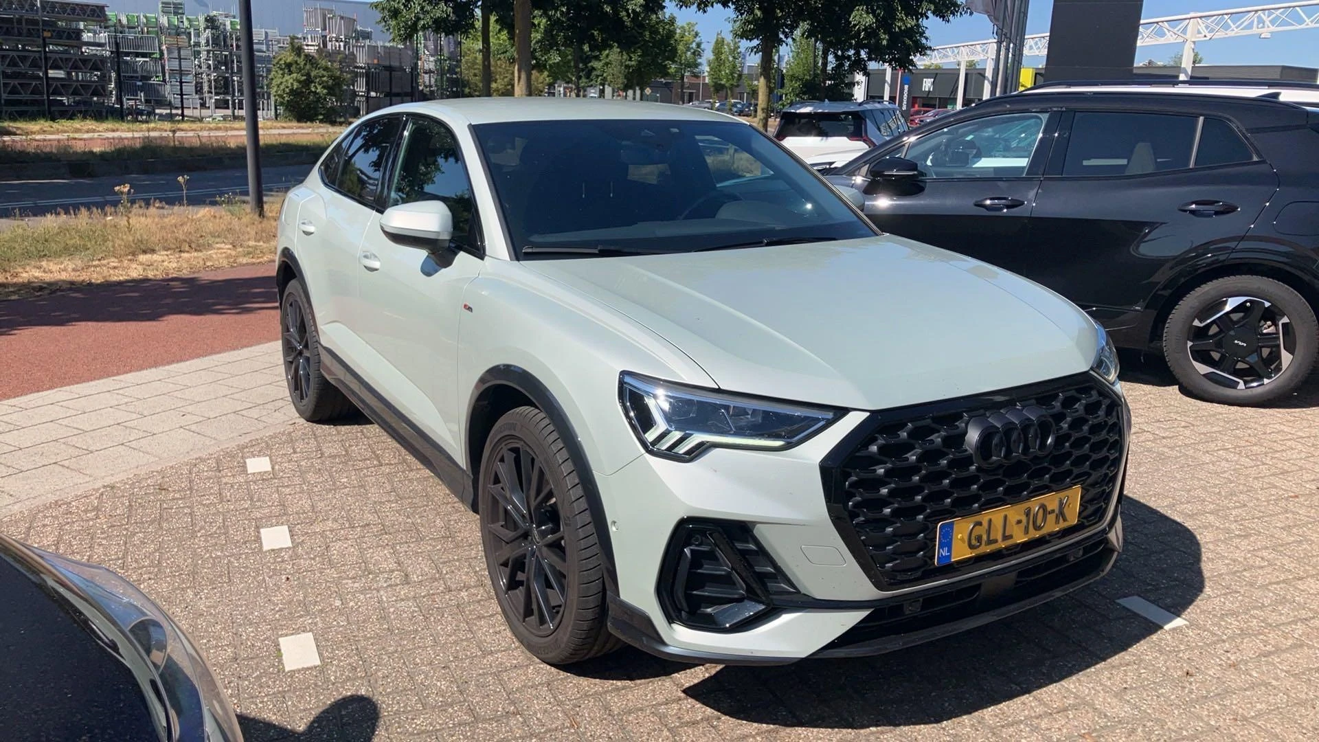 Audi-Q3-image-2