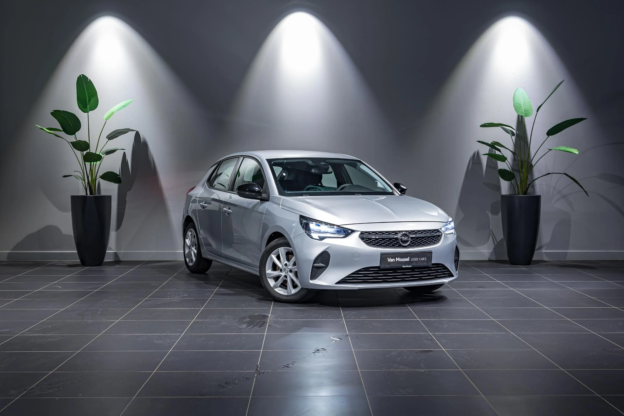Opel-Corsa-image-2