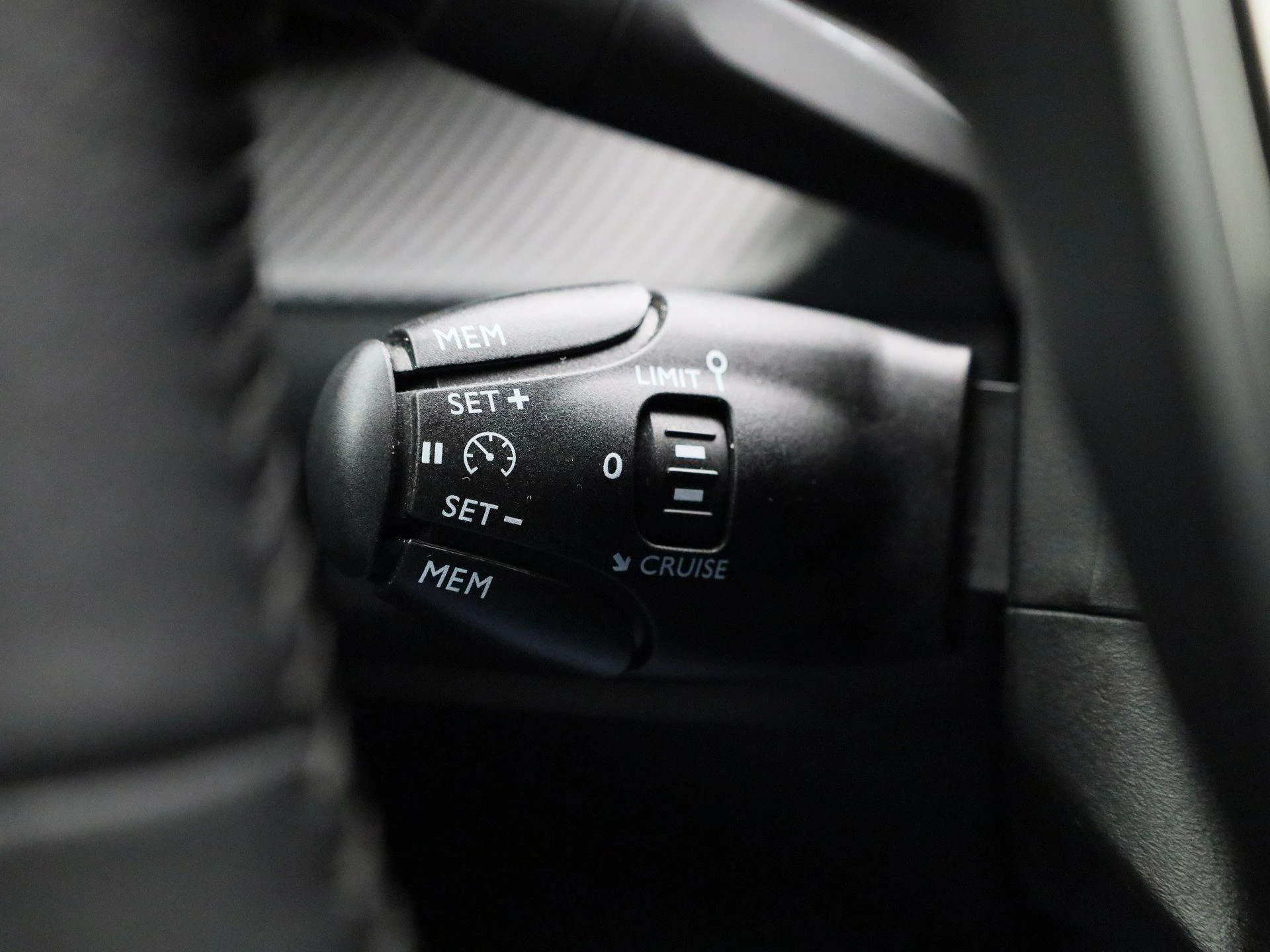 Peugeot-2008-image-22
