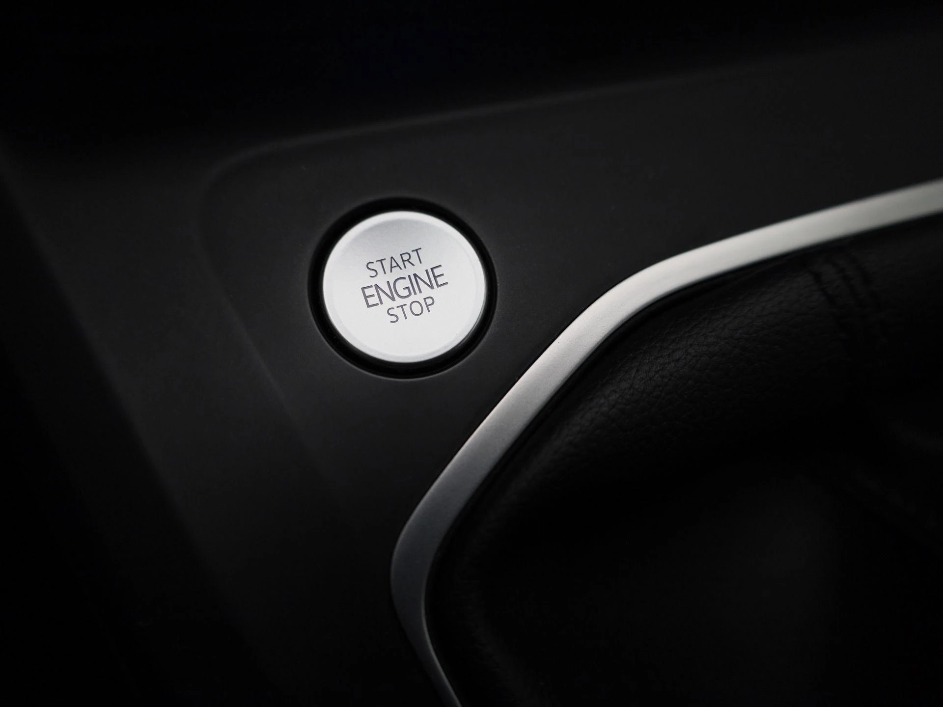 Volkswagen-Golf-image-21