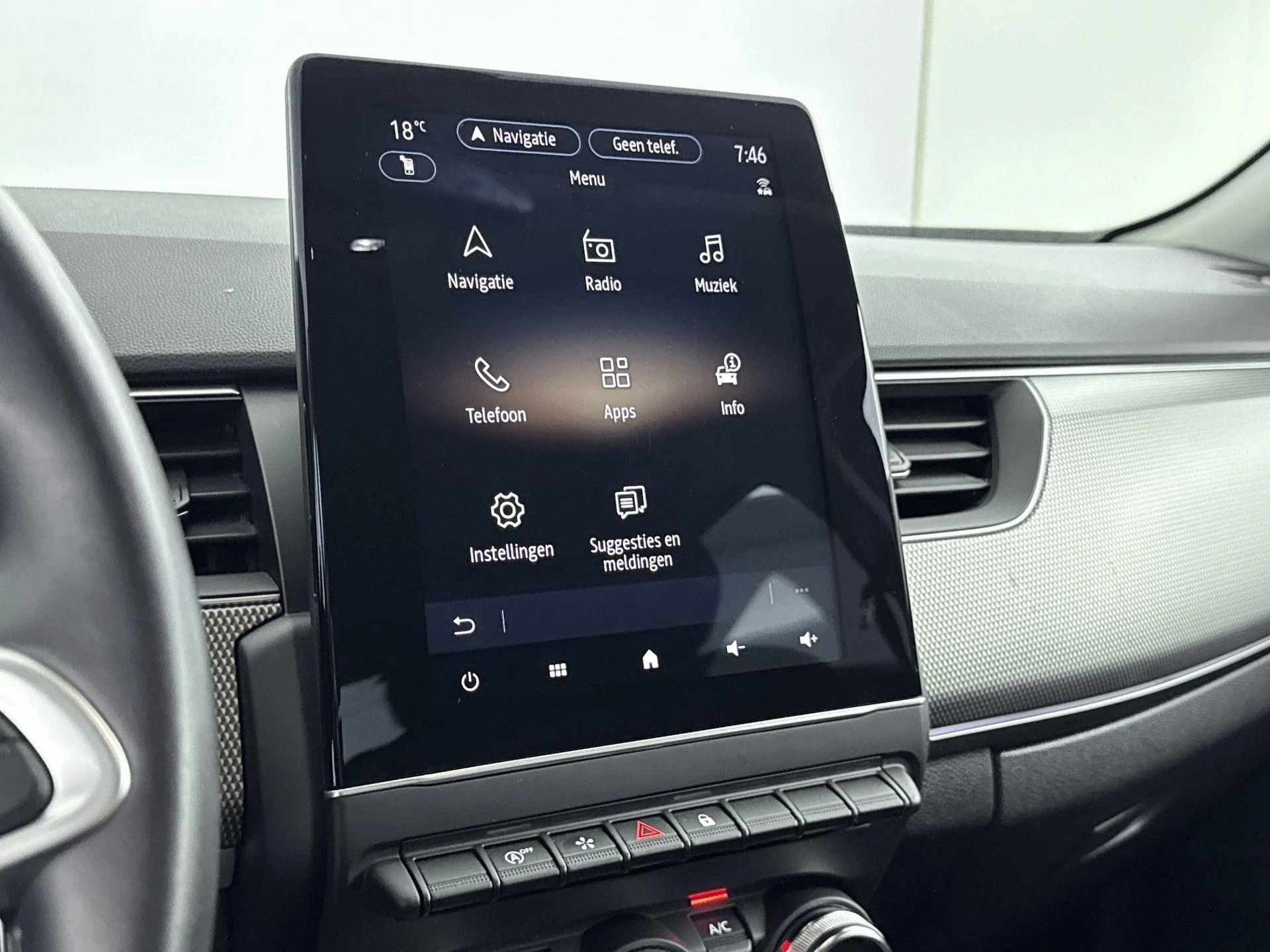 Renault-Arkana-image-11