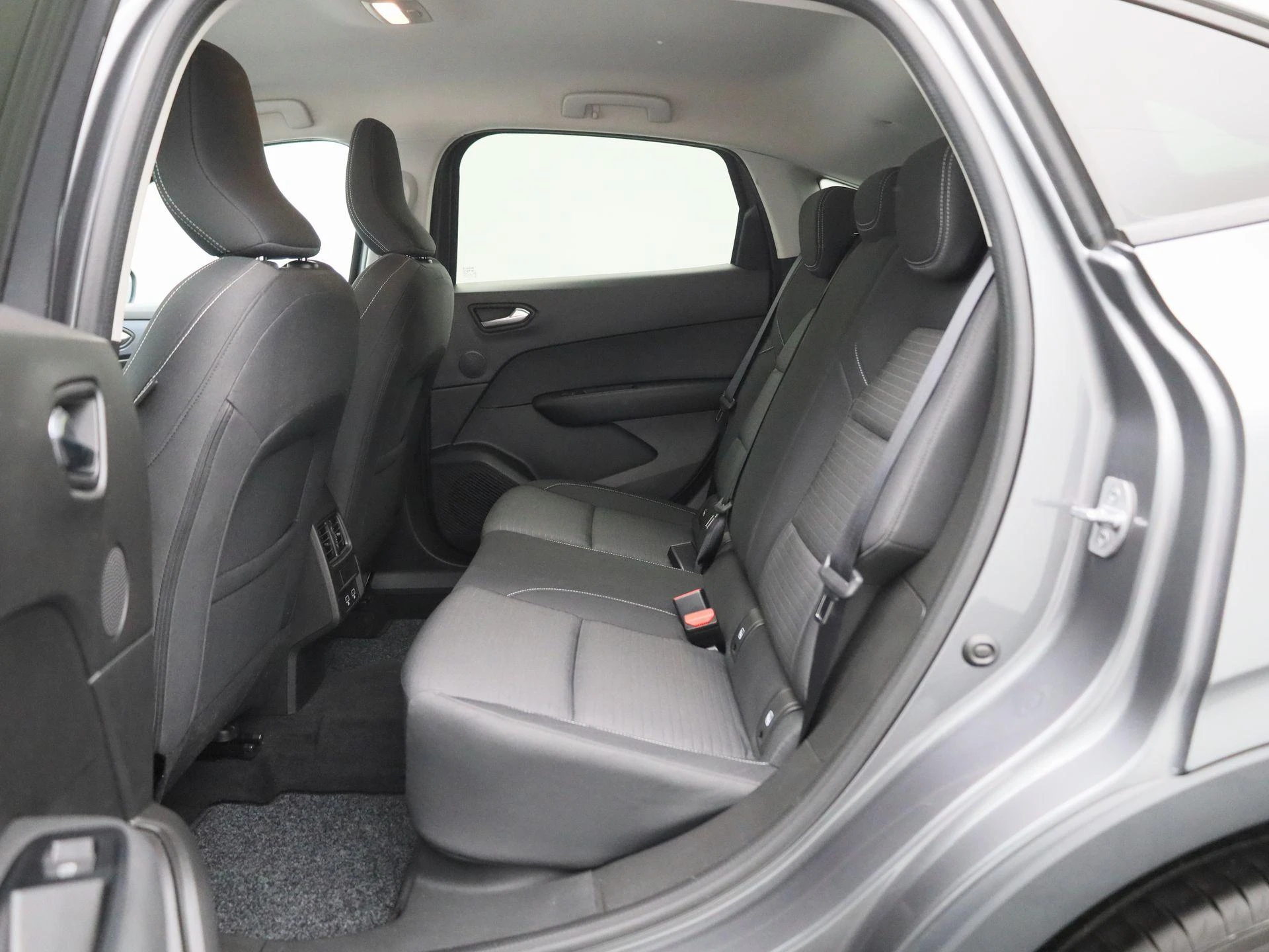 Renault-Arkana-image-11