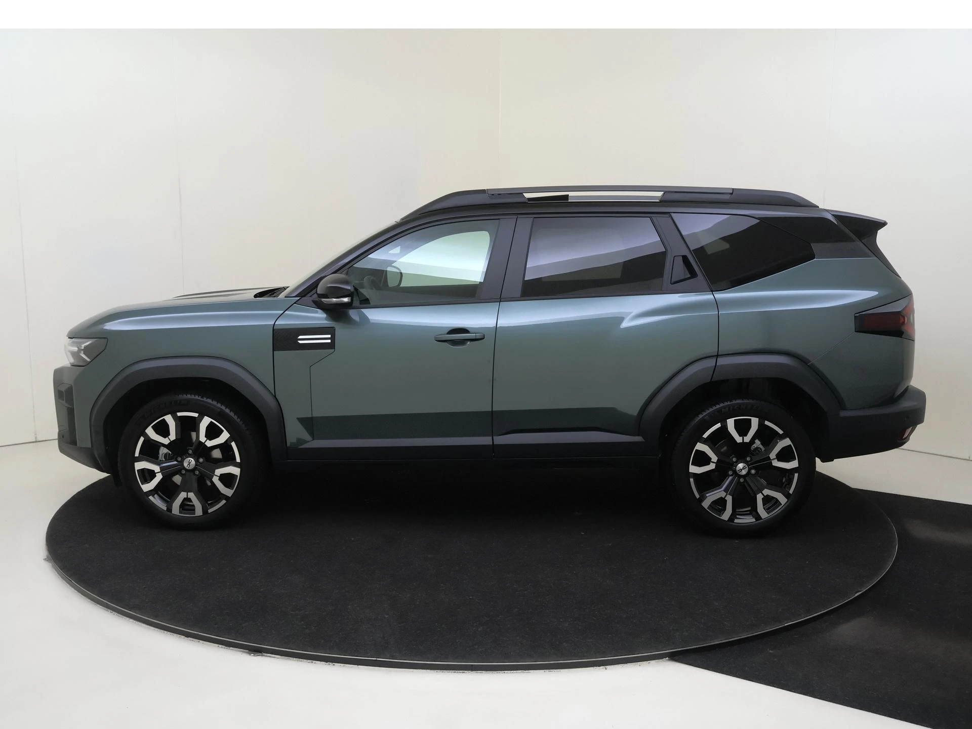 Dacia Bigster 1.8 Hybrid 155 Launch Edition