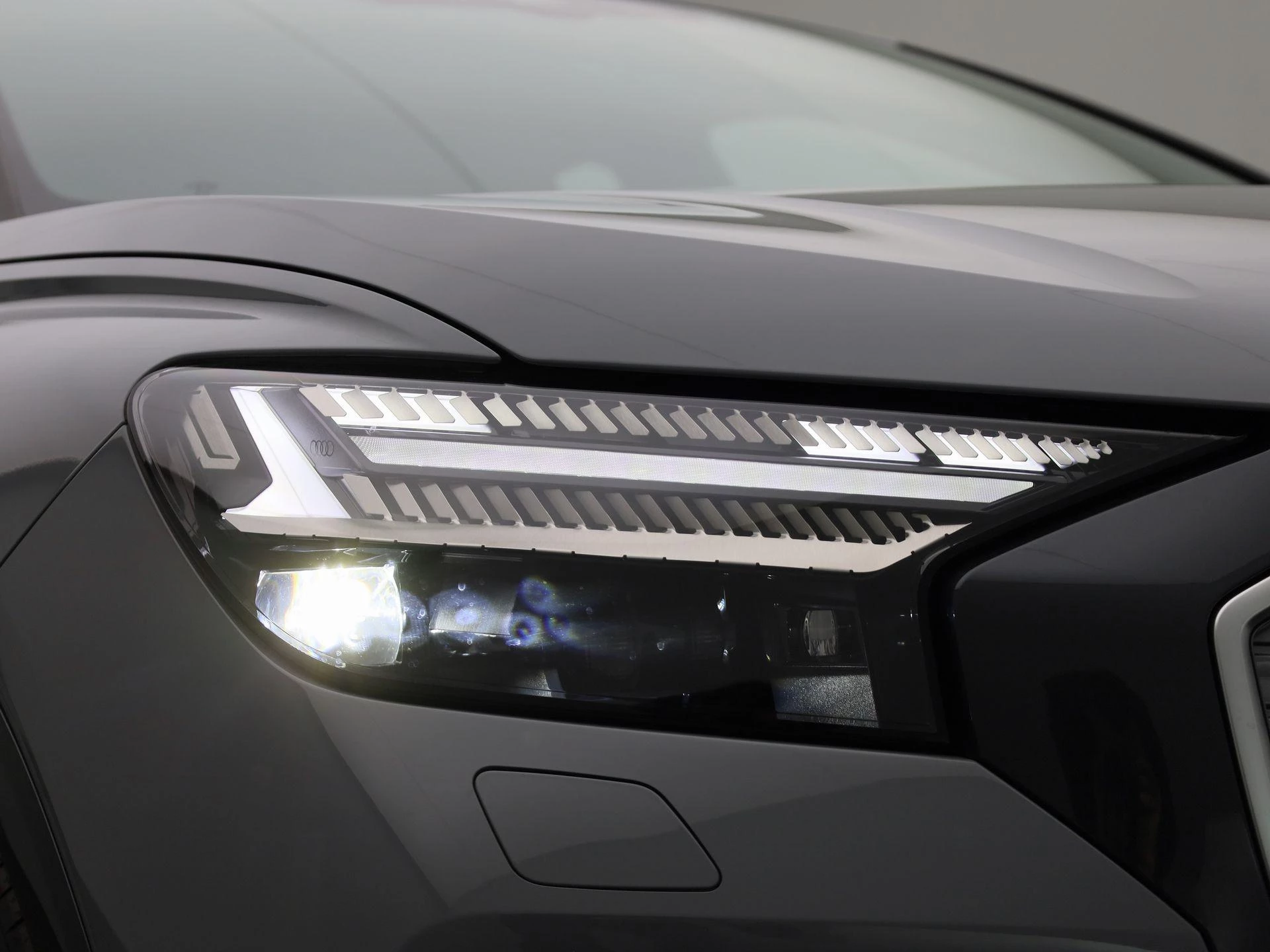 Audi-Q4 e-tron-image-48