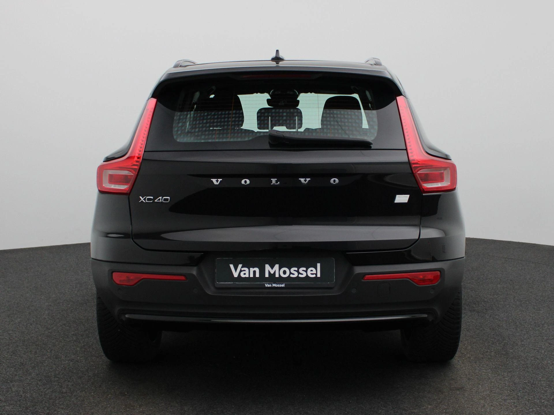 Volvo-XC40-image-4
