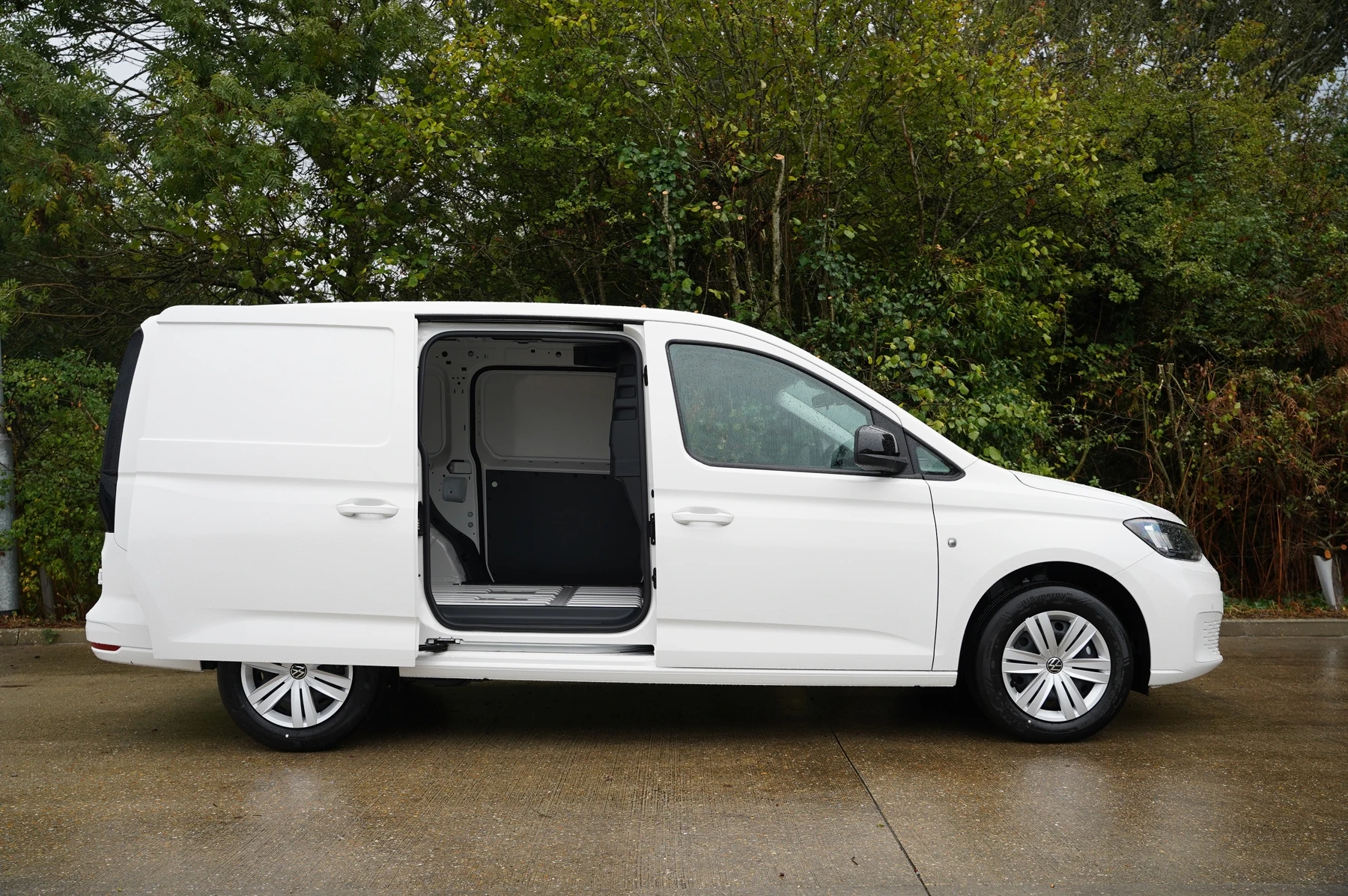 Volkswagen-Caddy-image-3
