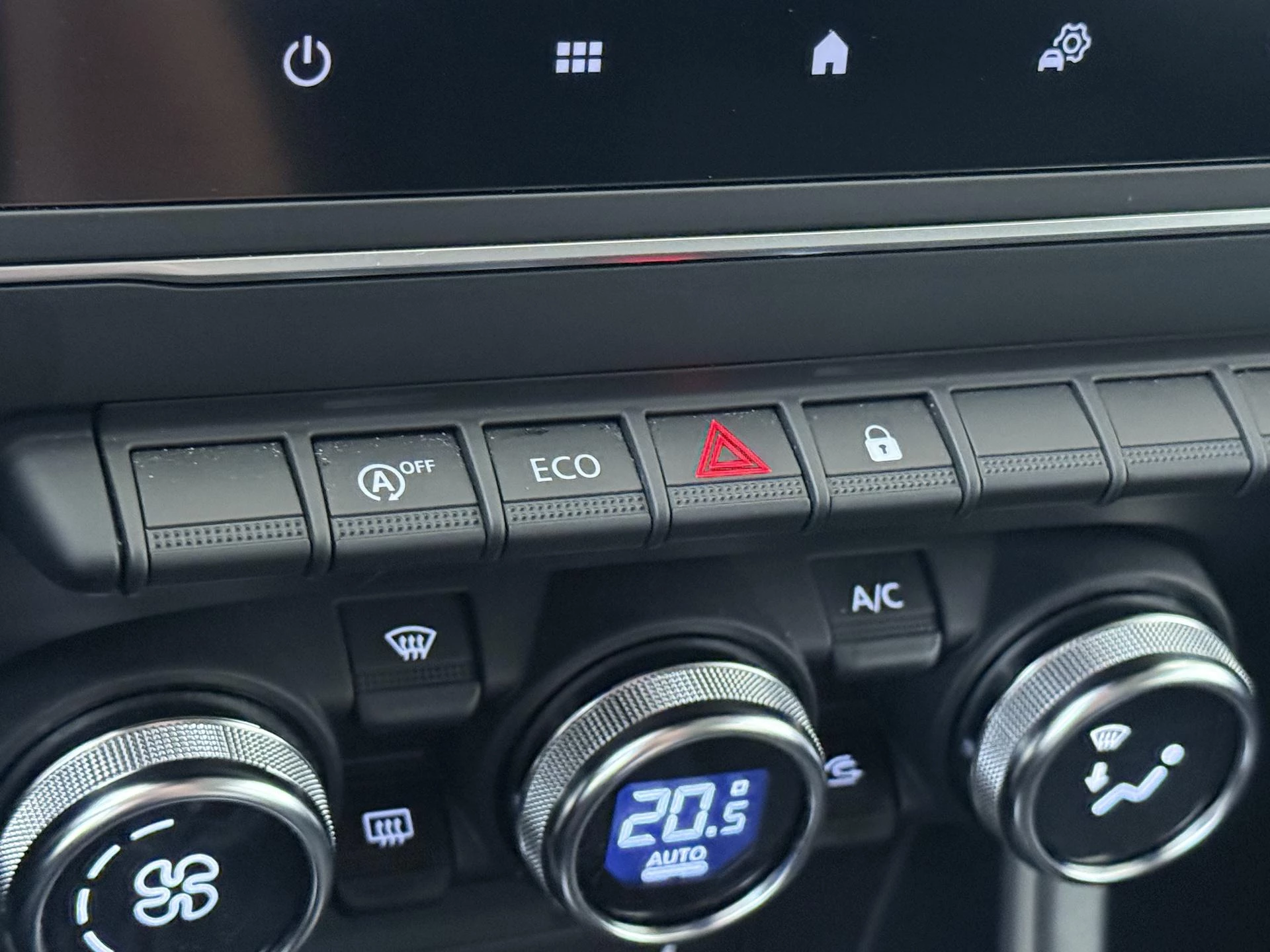 Renault-Captur-image-21