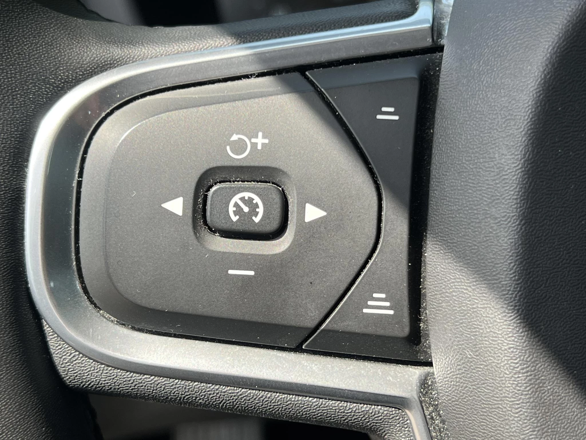 Volvo-V60-image-14