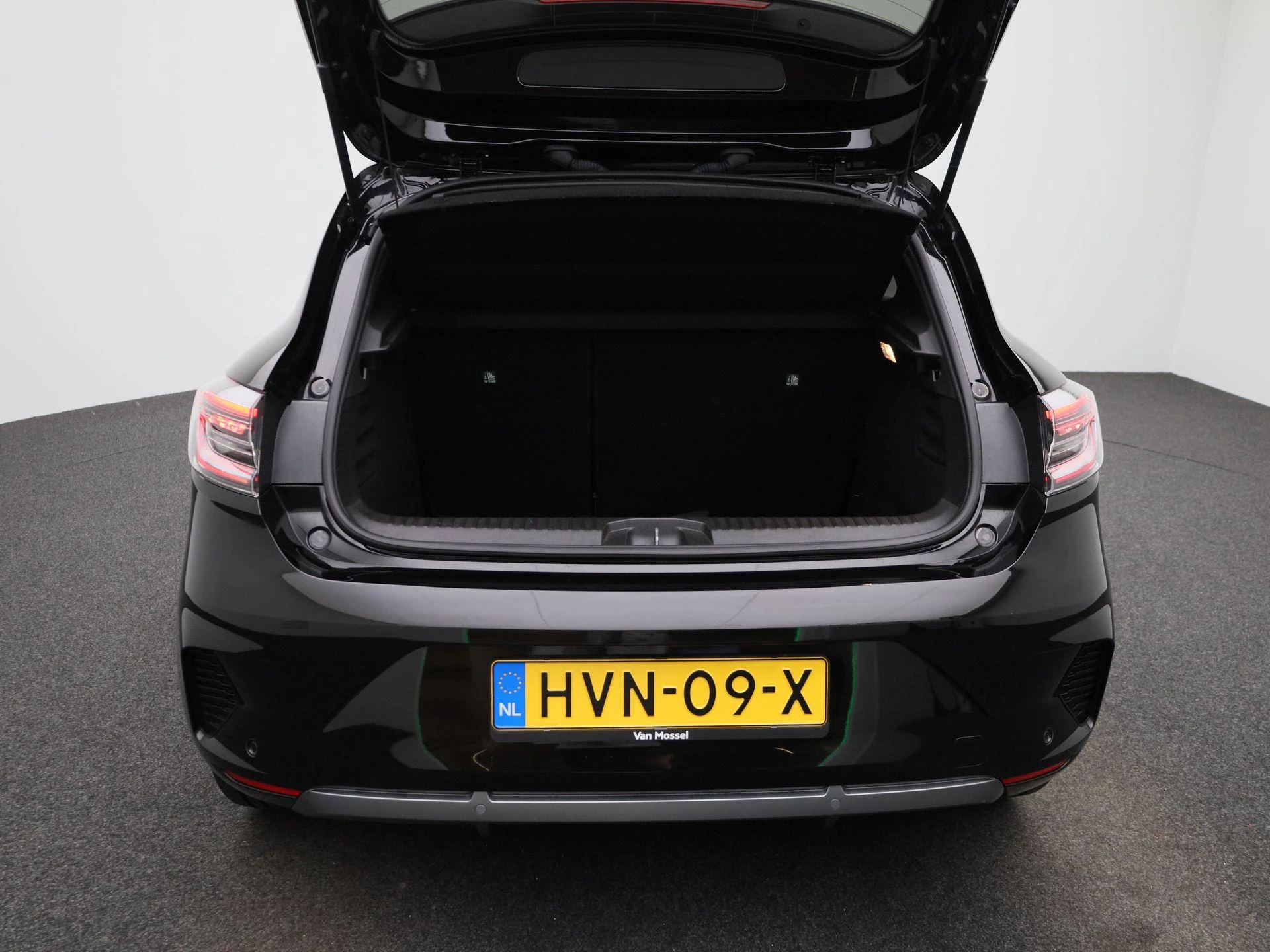 Renault-Clio-image-13