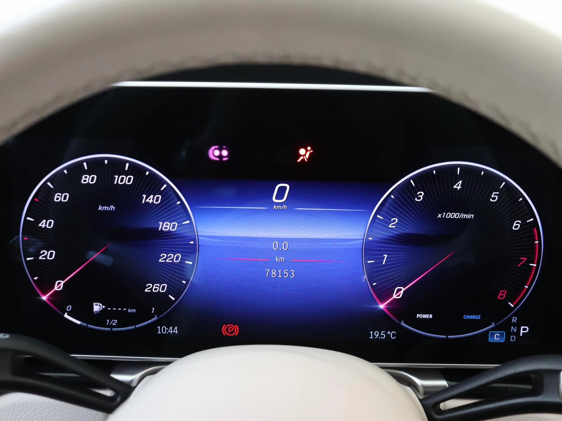 Mercedes-Benz-S-Klasse-image-12