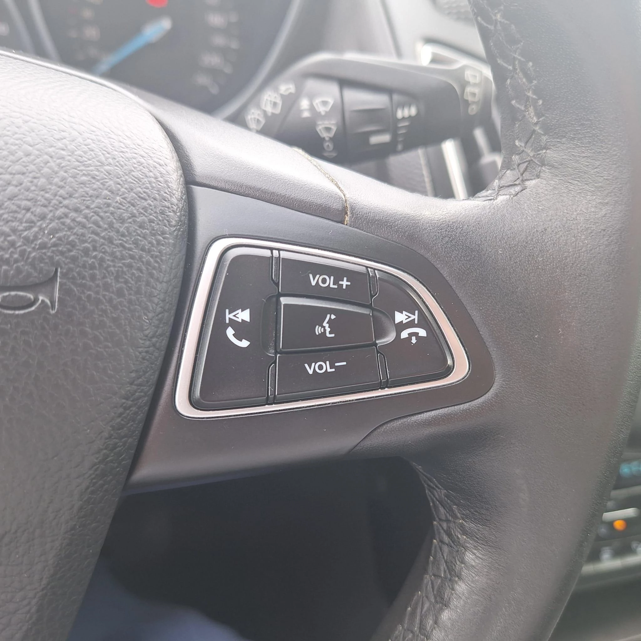 Ford Focus Wagon 1.0 Titanium Edition 125pk