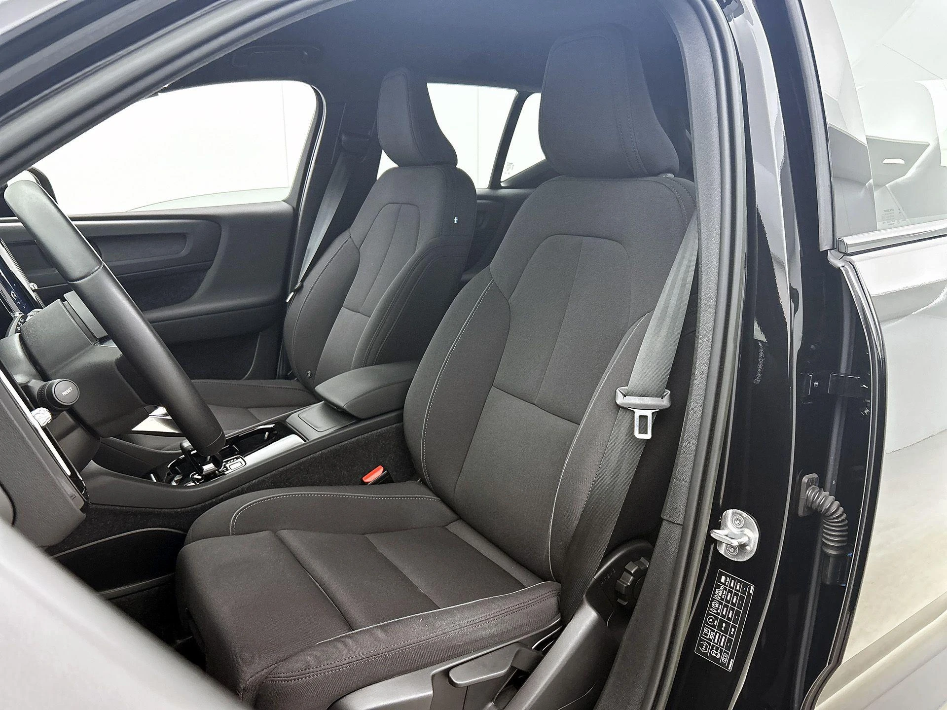 Volvo-XC40-image-35