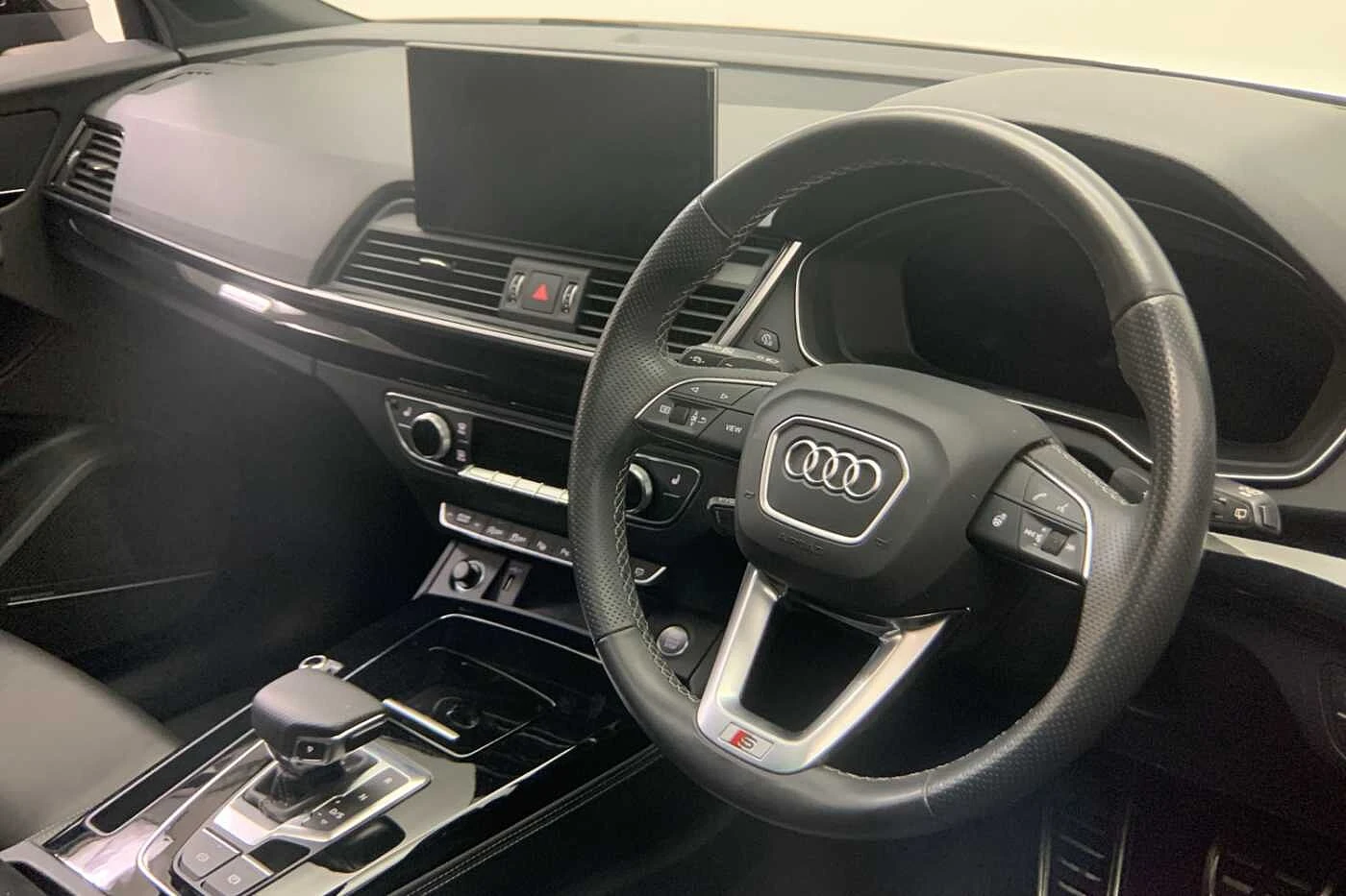 Audi-Q5-image-5