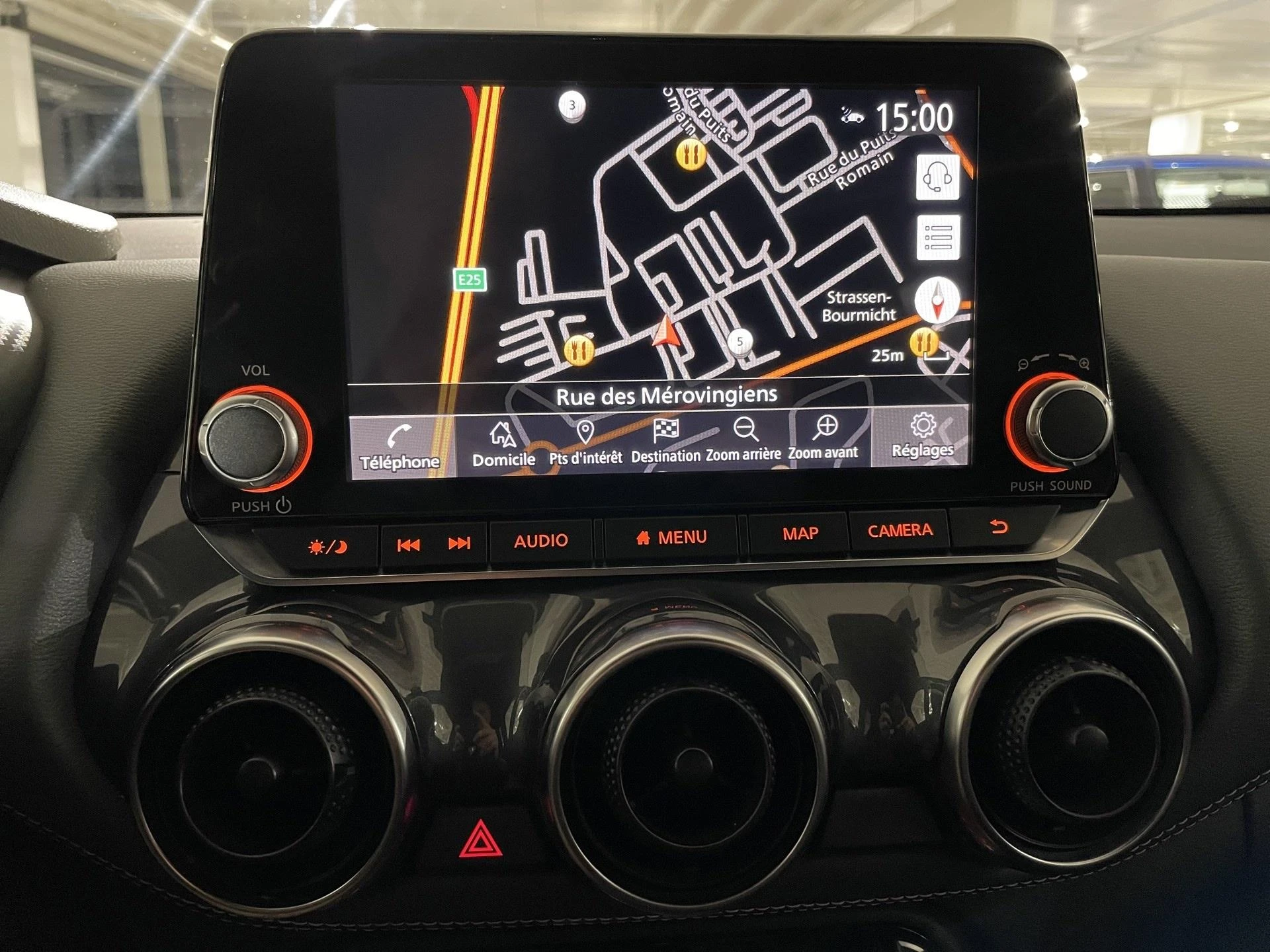 Nissan Juke 1.0 DIG-T Tekna