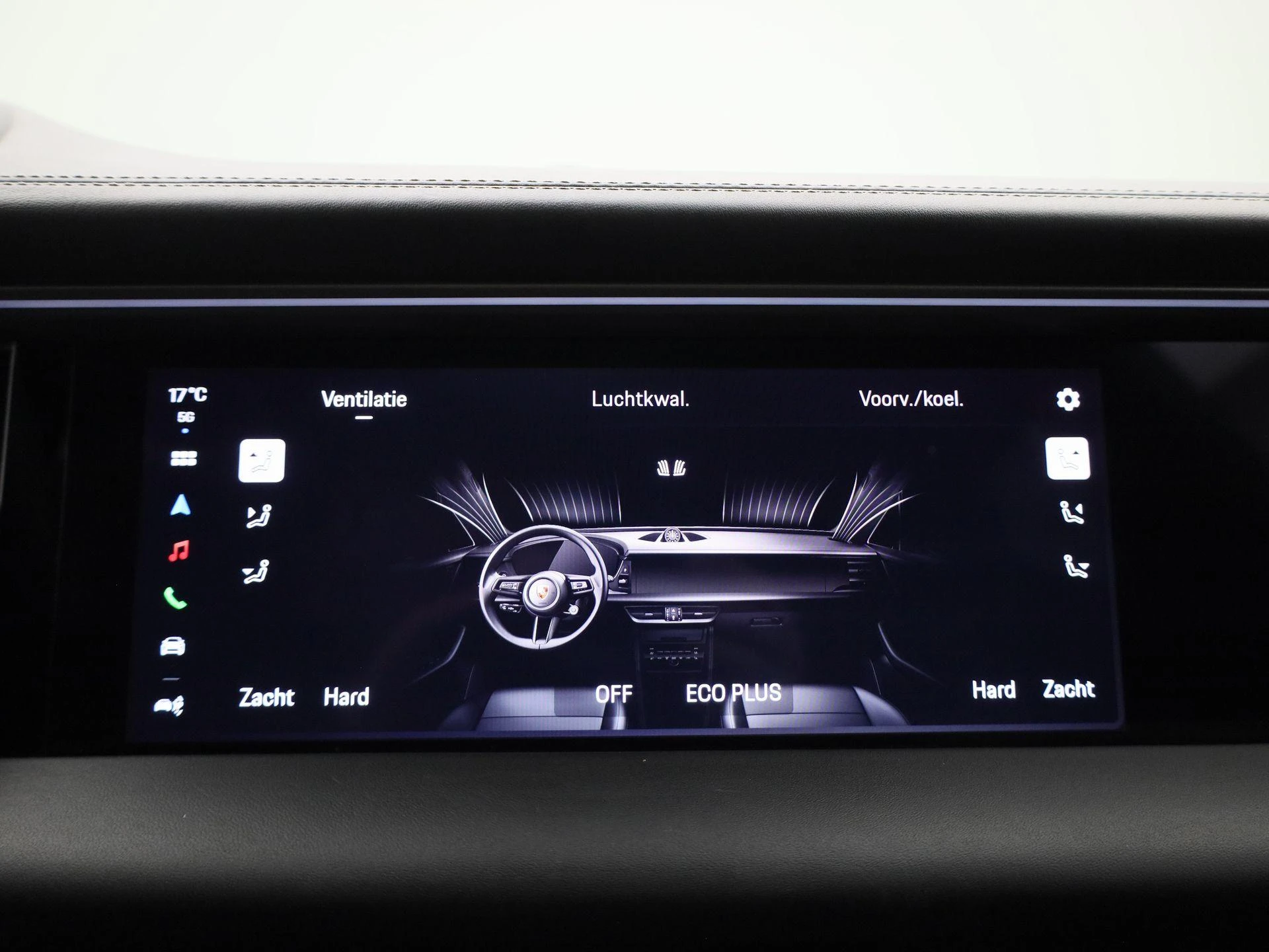 Porsche-Macan-image-38