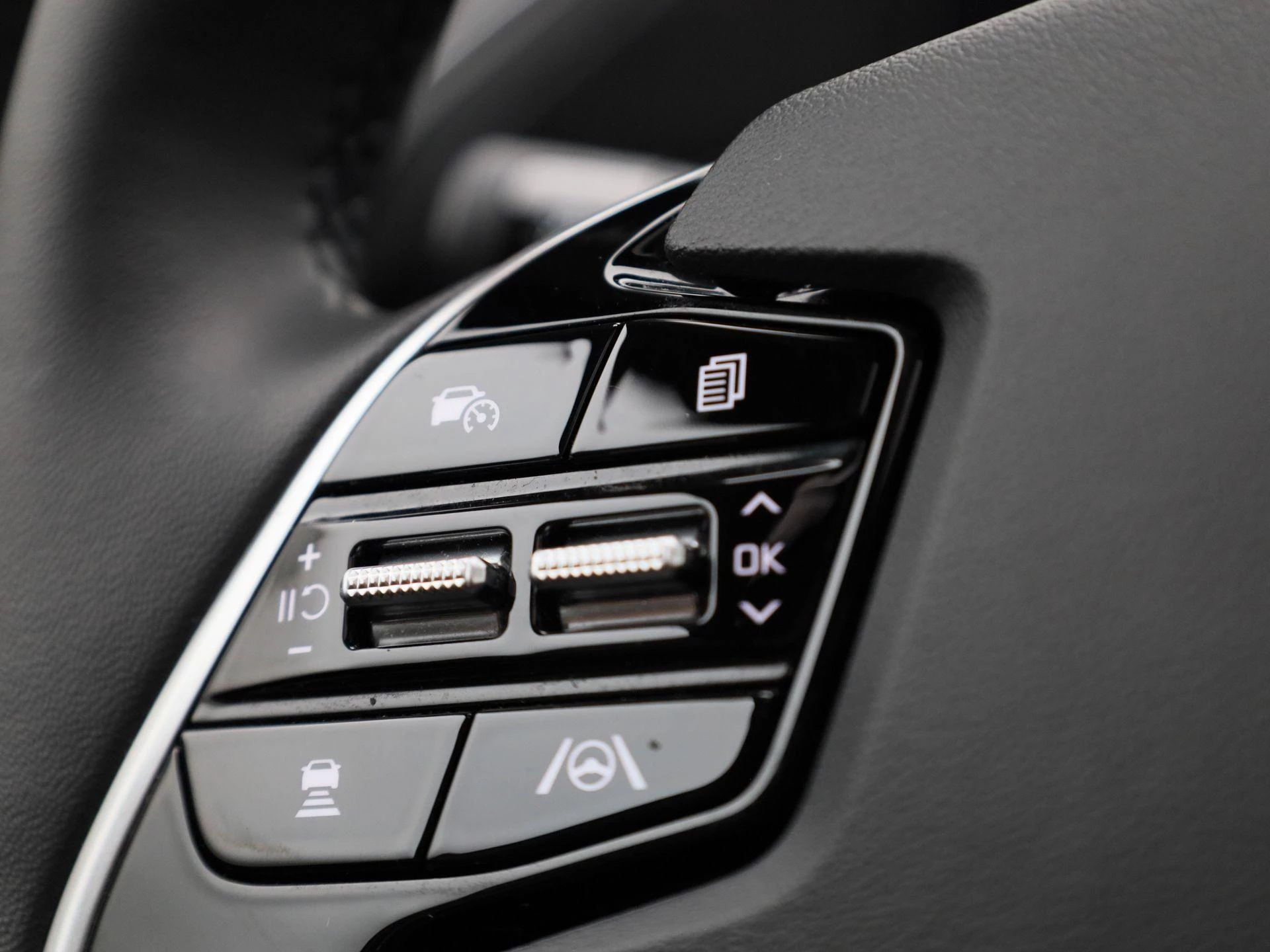 Kia-Niro-image-18