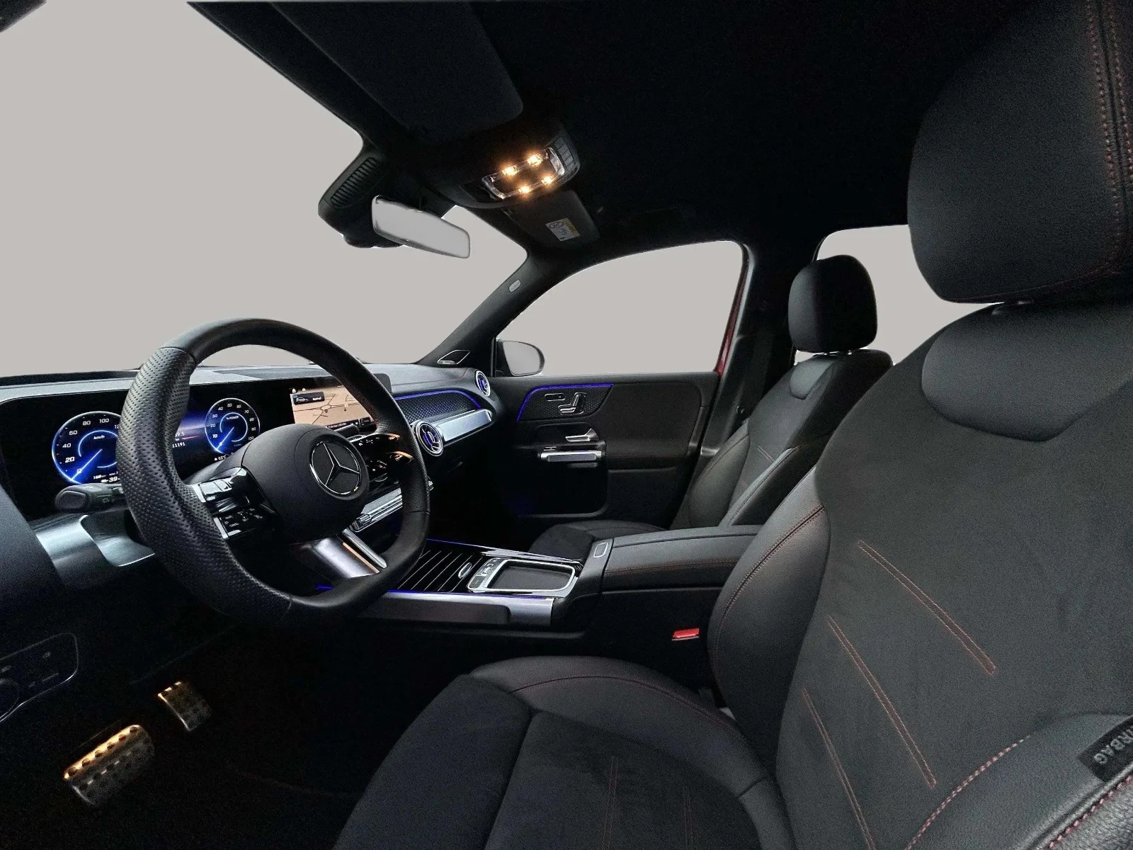 Mercedes-Benz-EQB-image-9