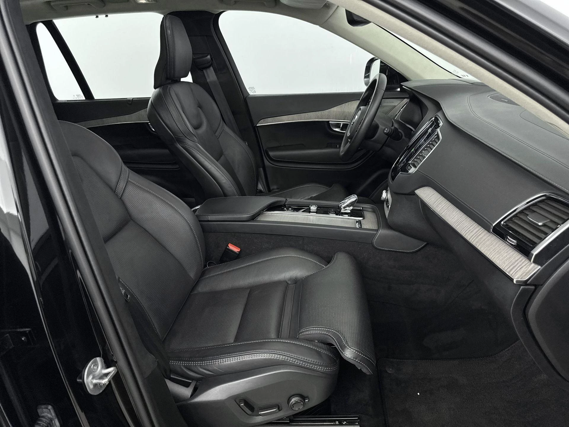 Volvo-XC90-image-29