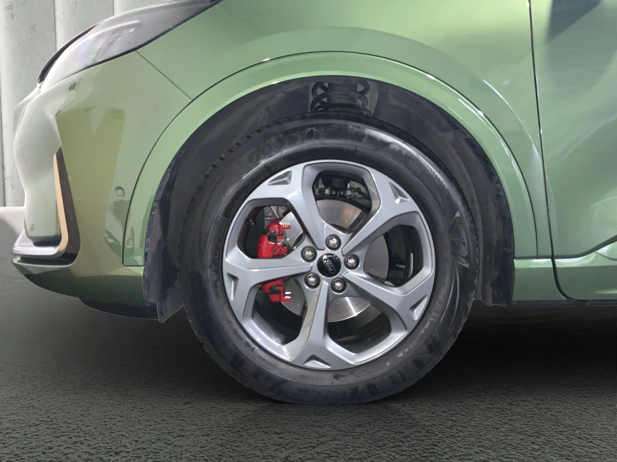 Ford Kuga ST-Line X Aut.*360GRAD*LED-MATRIX*NAVI*GRA*WINTER-PKT.