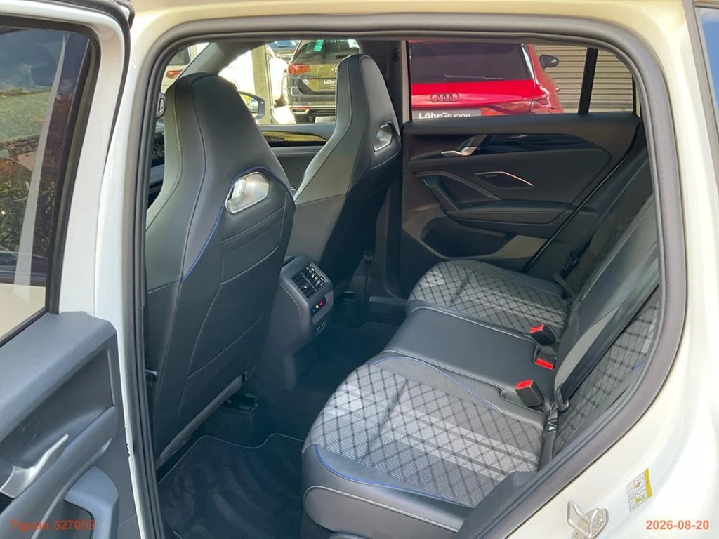 Volkswagen-Tiguan-image-4