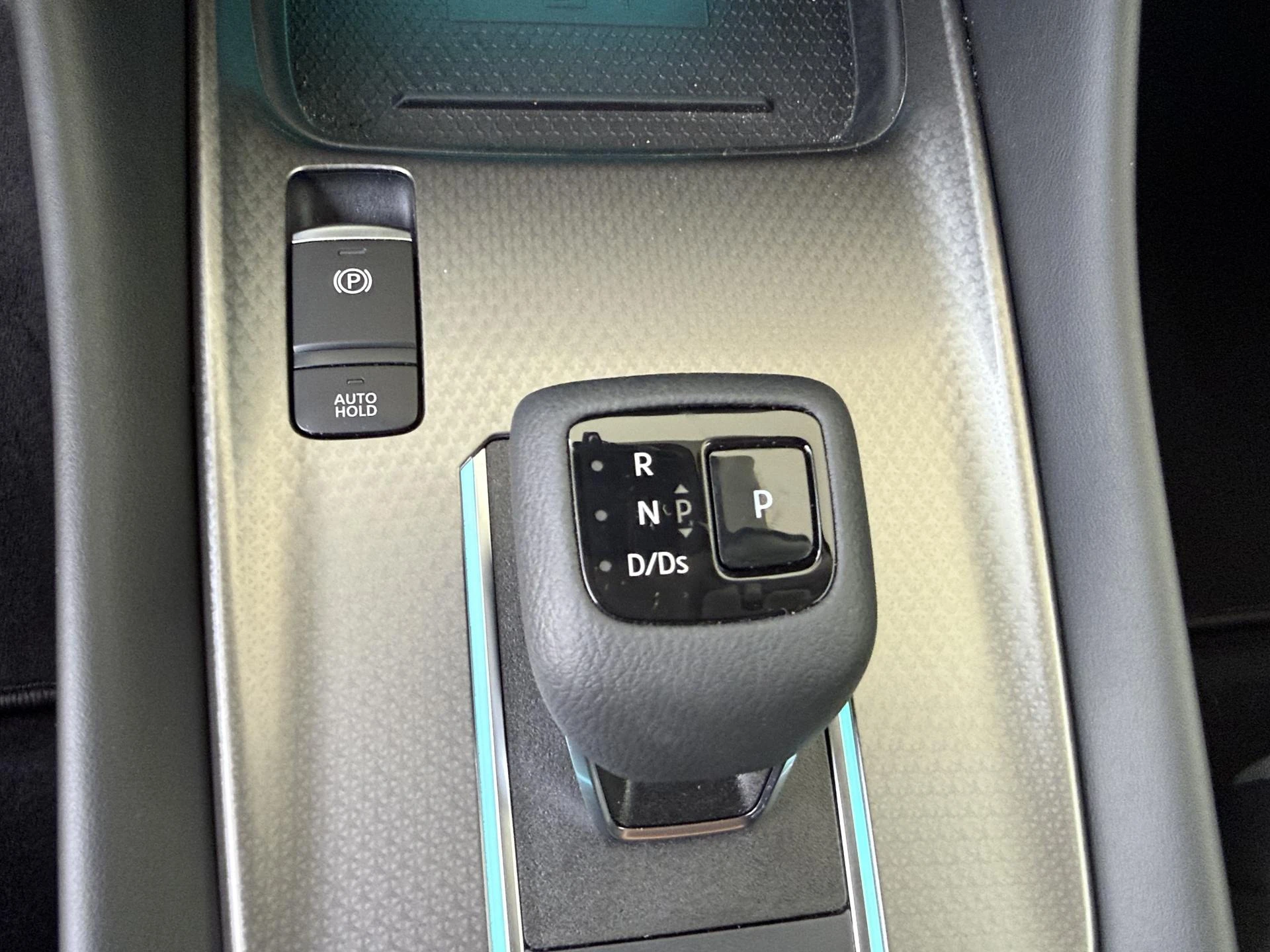 Nissan-QASHQAI-image-13