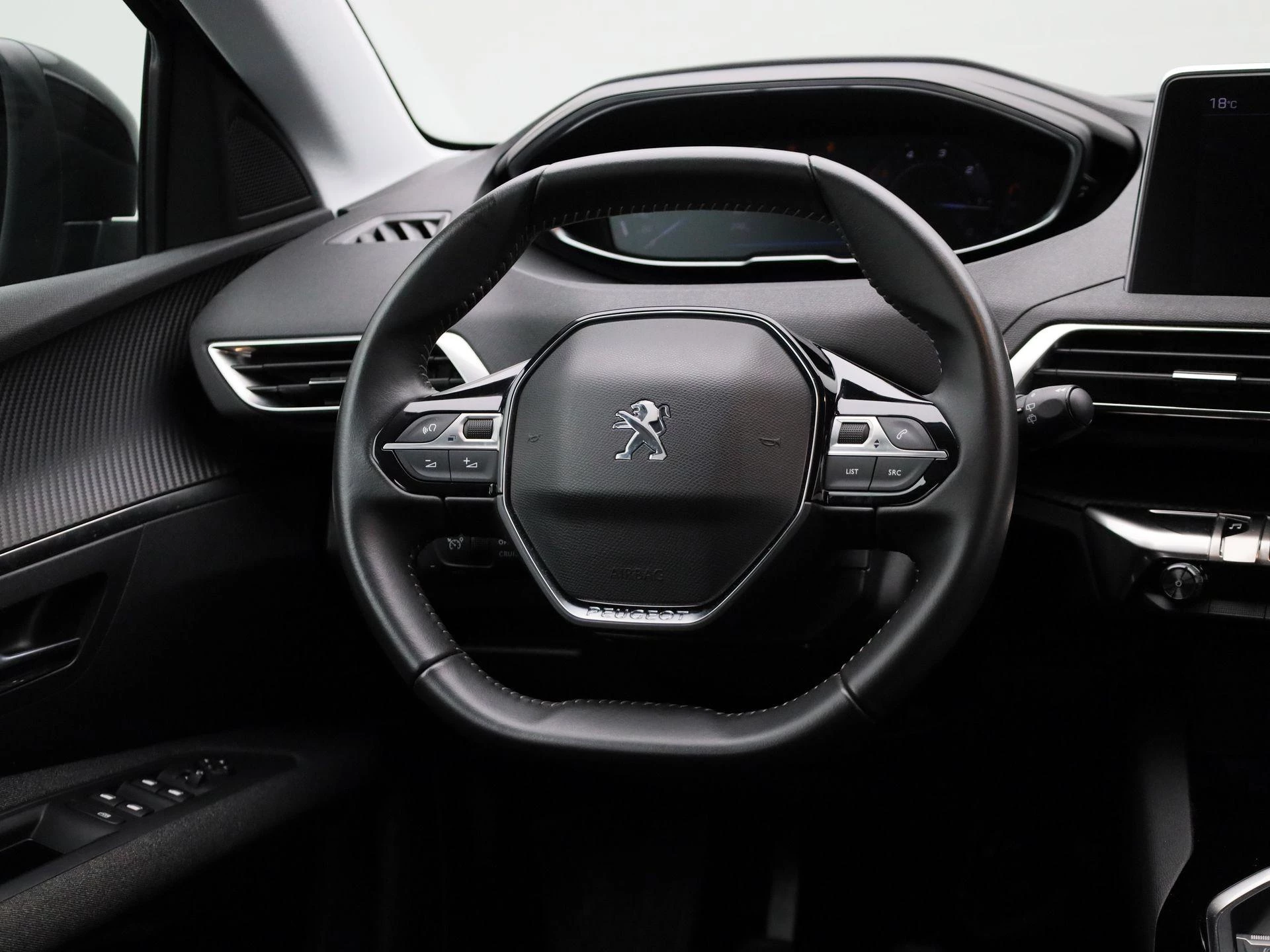 Peugeot-3008-image-9